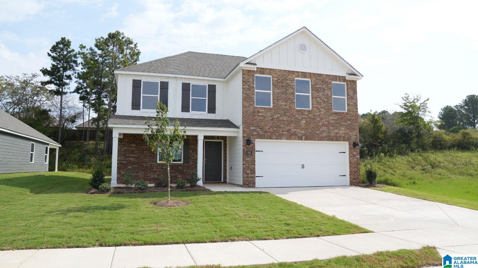 Photo 2 of Single family home for sale at 345 Oakmont Cir, Calera, AL 35040 | MLS# 21459041 | Listing updated on 2026-08-28