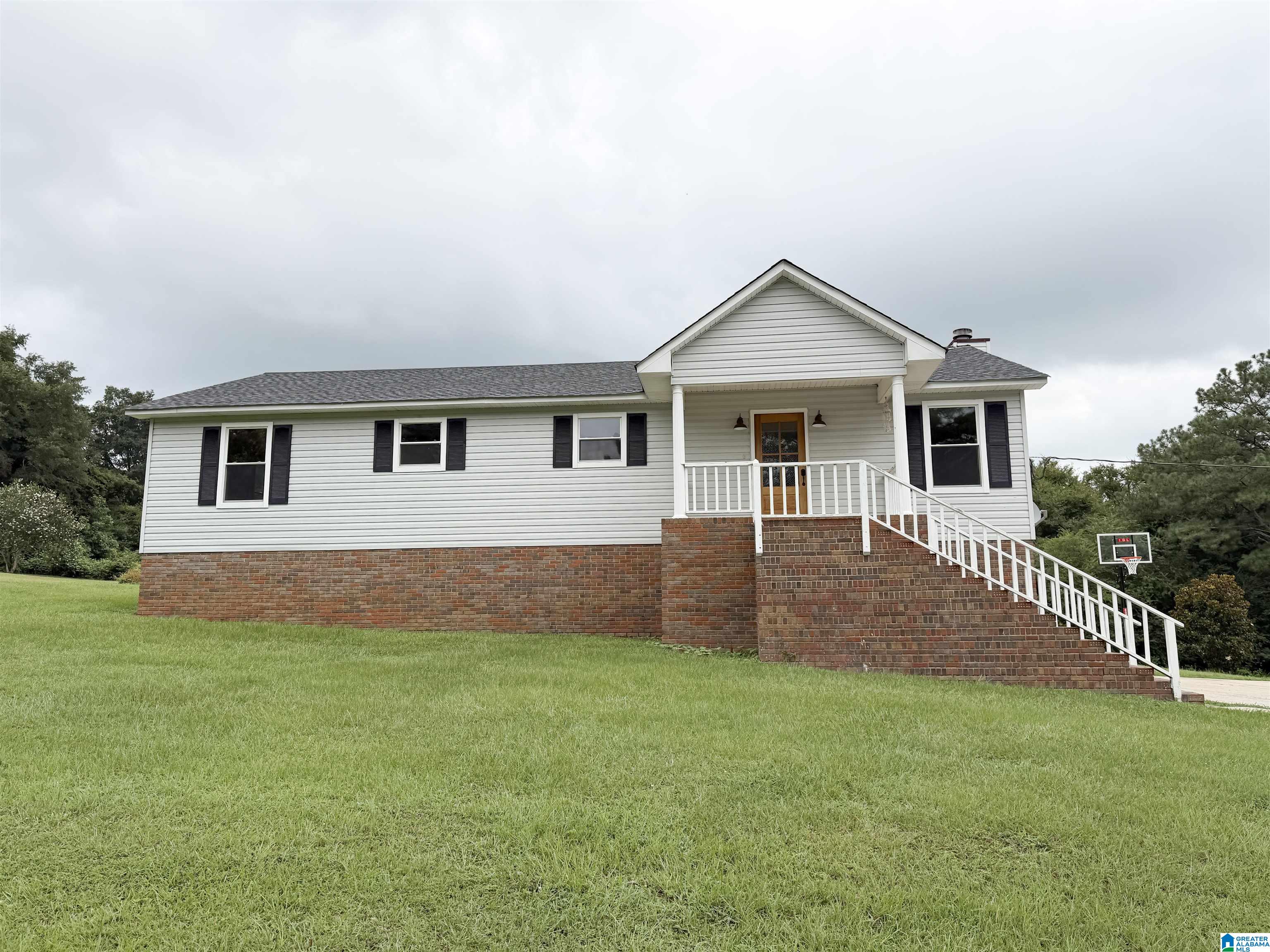 2nd image of 210 Frances Lane, Hayden, AL 35079 | MLS# 21459049