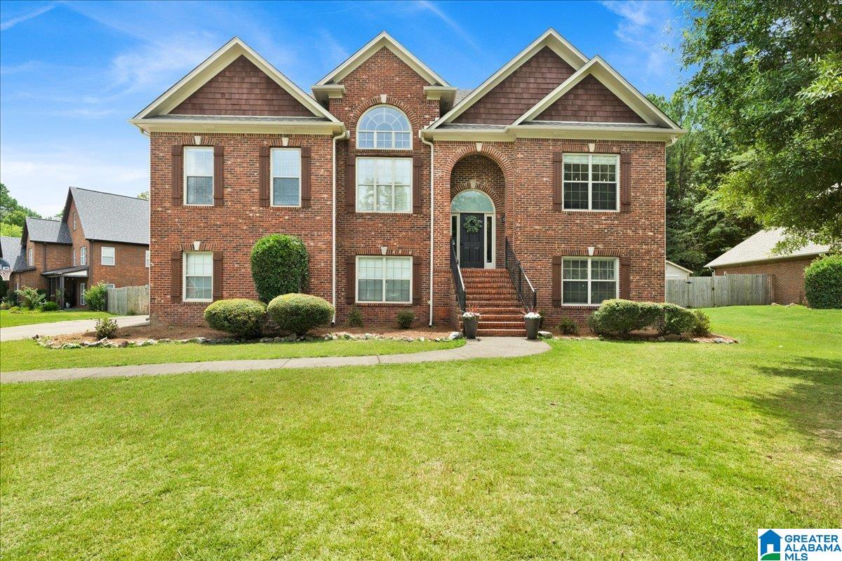1st image of 672 Wynlake Cove, Alabaster, AL 35007 | MLS# 21459081