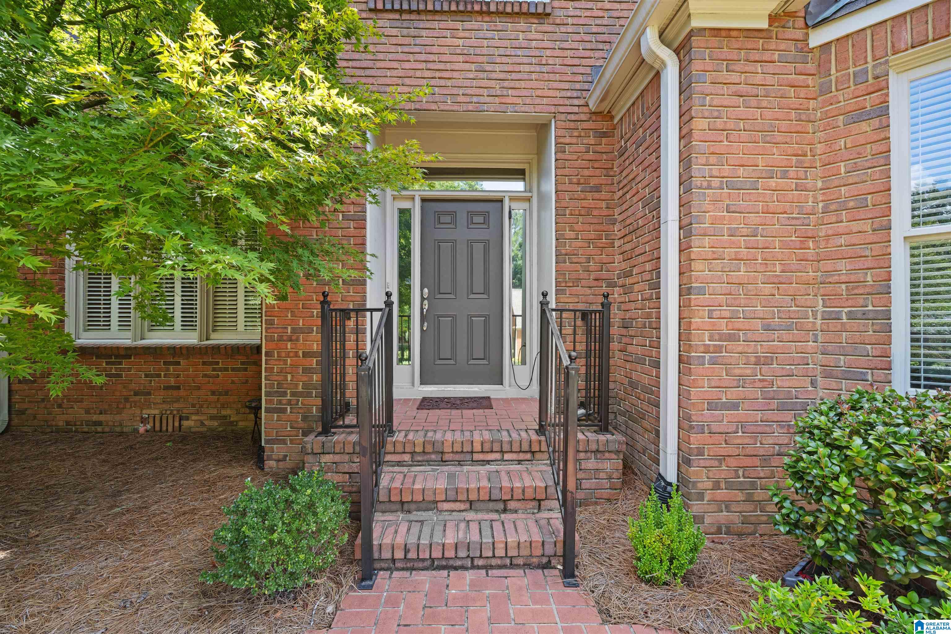 4th image of 2048 Glen Eagle Lane, Hoover, AL 35242 | MLS# 21459083
