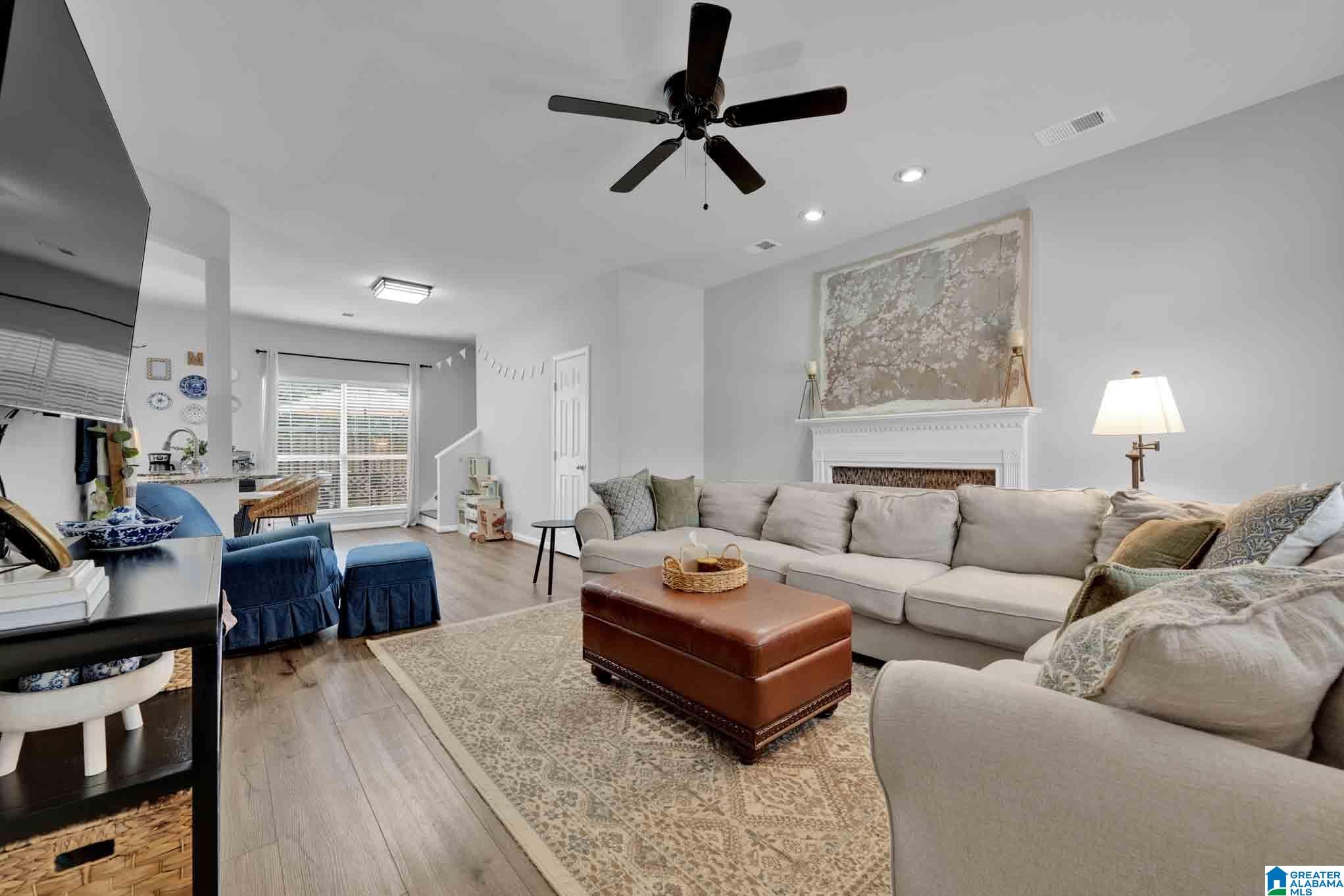 2nd image of 379 Forest Lakes Dr, Sterrett, AL 35147 | MLS# 21459098