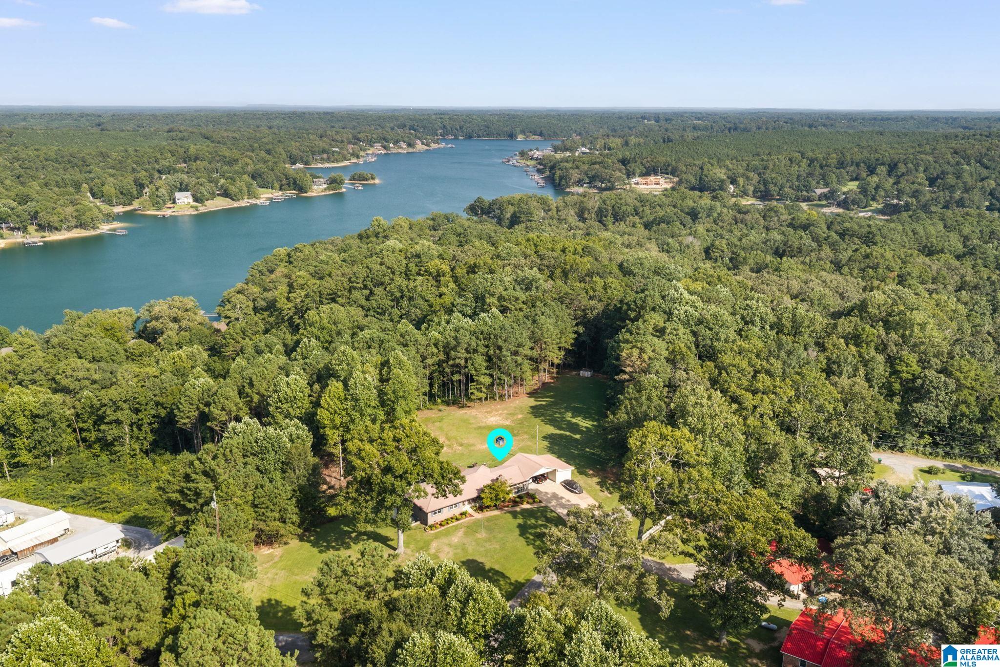 19th image of 210 Western Dr, Jasper, AL 35503 | MLS# 21459106