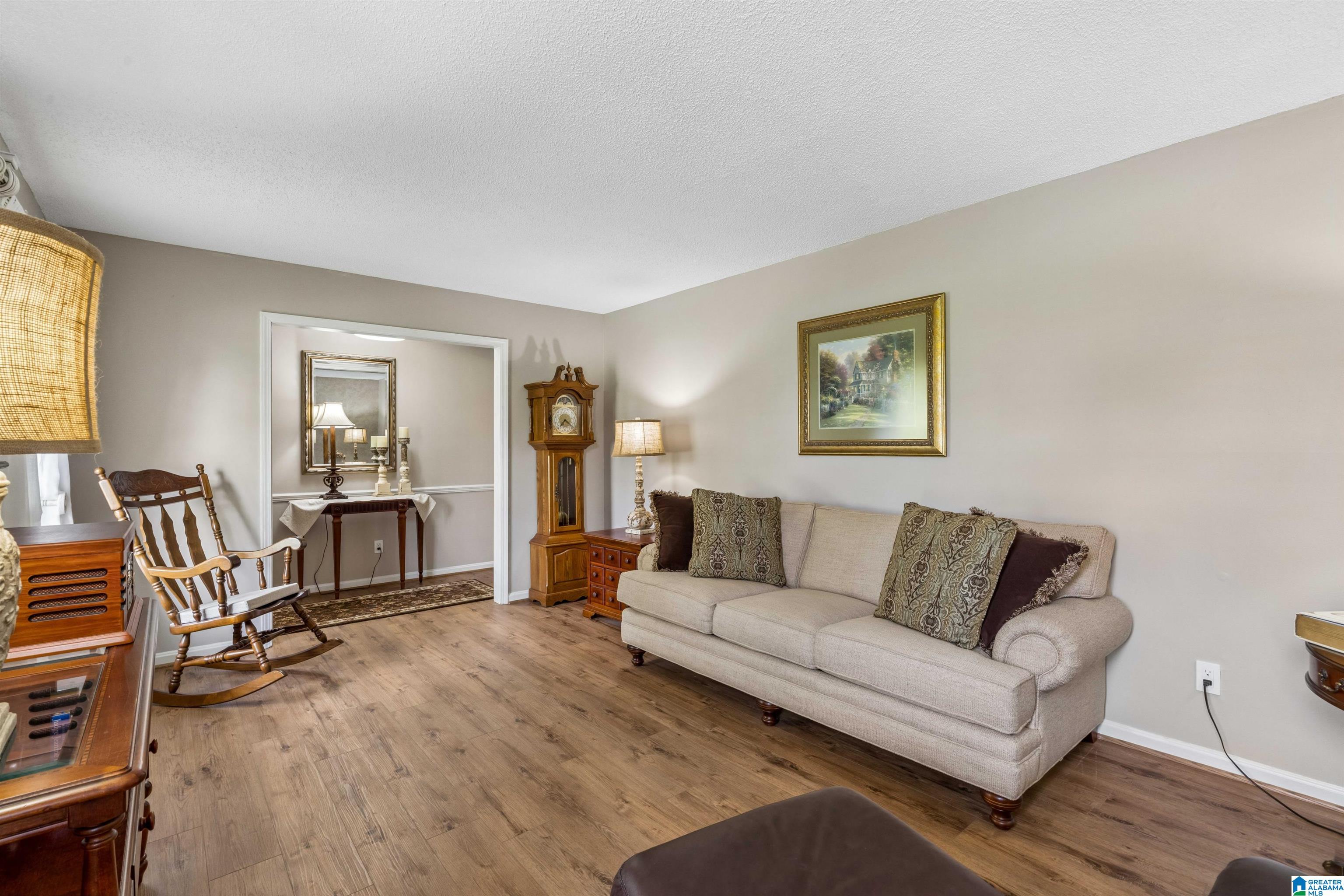 5th image of 136 1St Way, Pleasant Grove, AL 35127 | MLS# 21459109