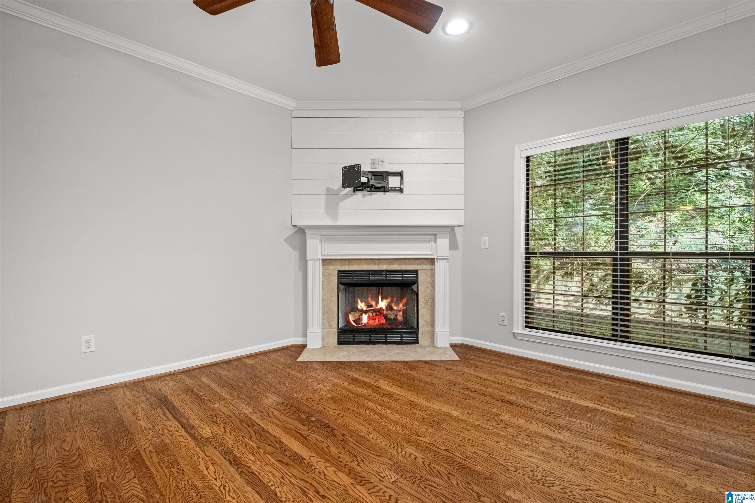 Photo 3 of Townhouse for sale at 316 Amber Ln, Hoover, AL 35226 | MLS# 21459119 | Listing updated on 2026-09-03