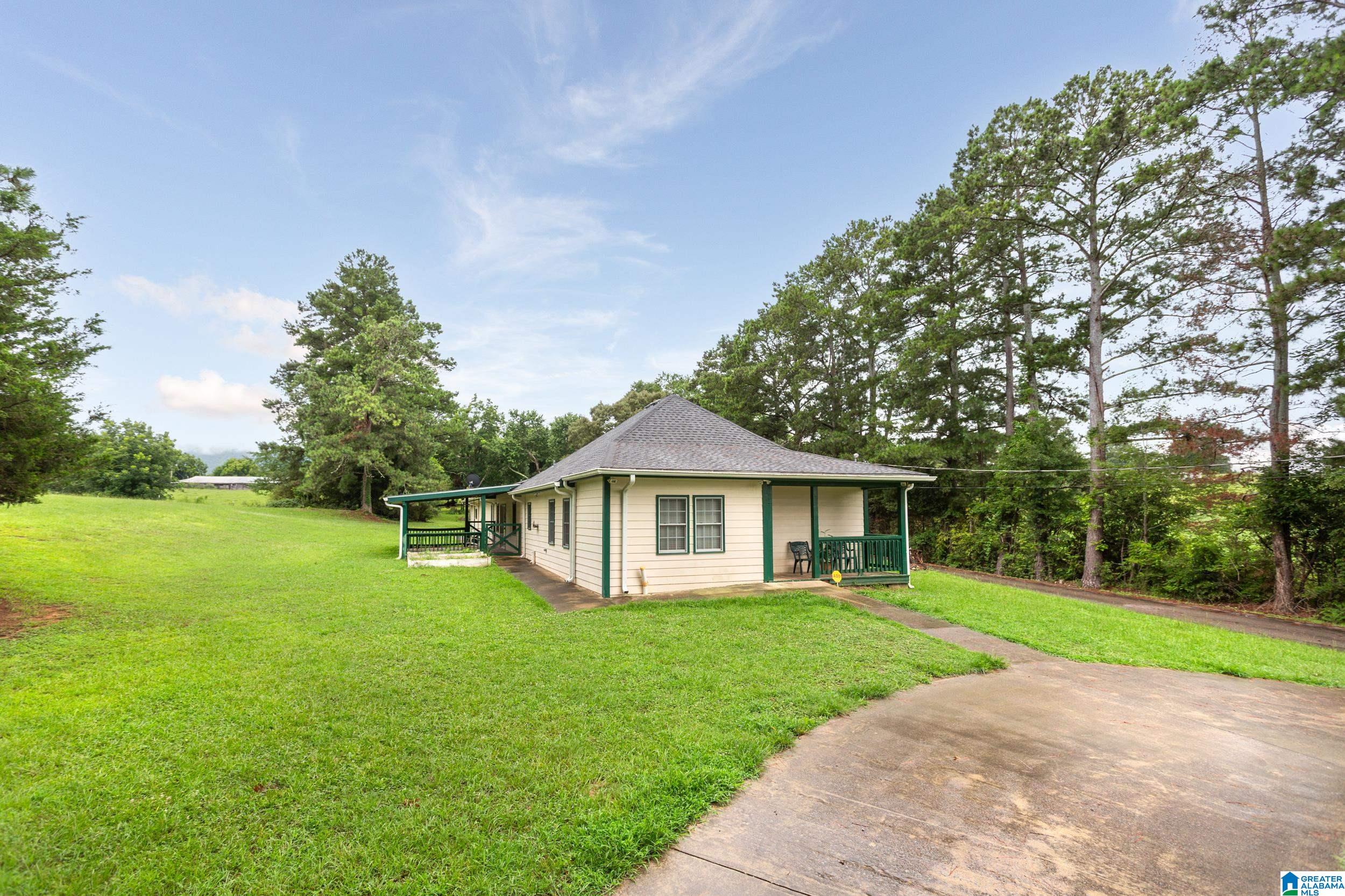 4th image of 31 Needham Dr, Piedmont, AL 36272 | MLS# 21459129