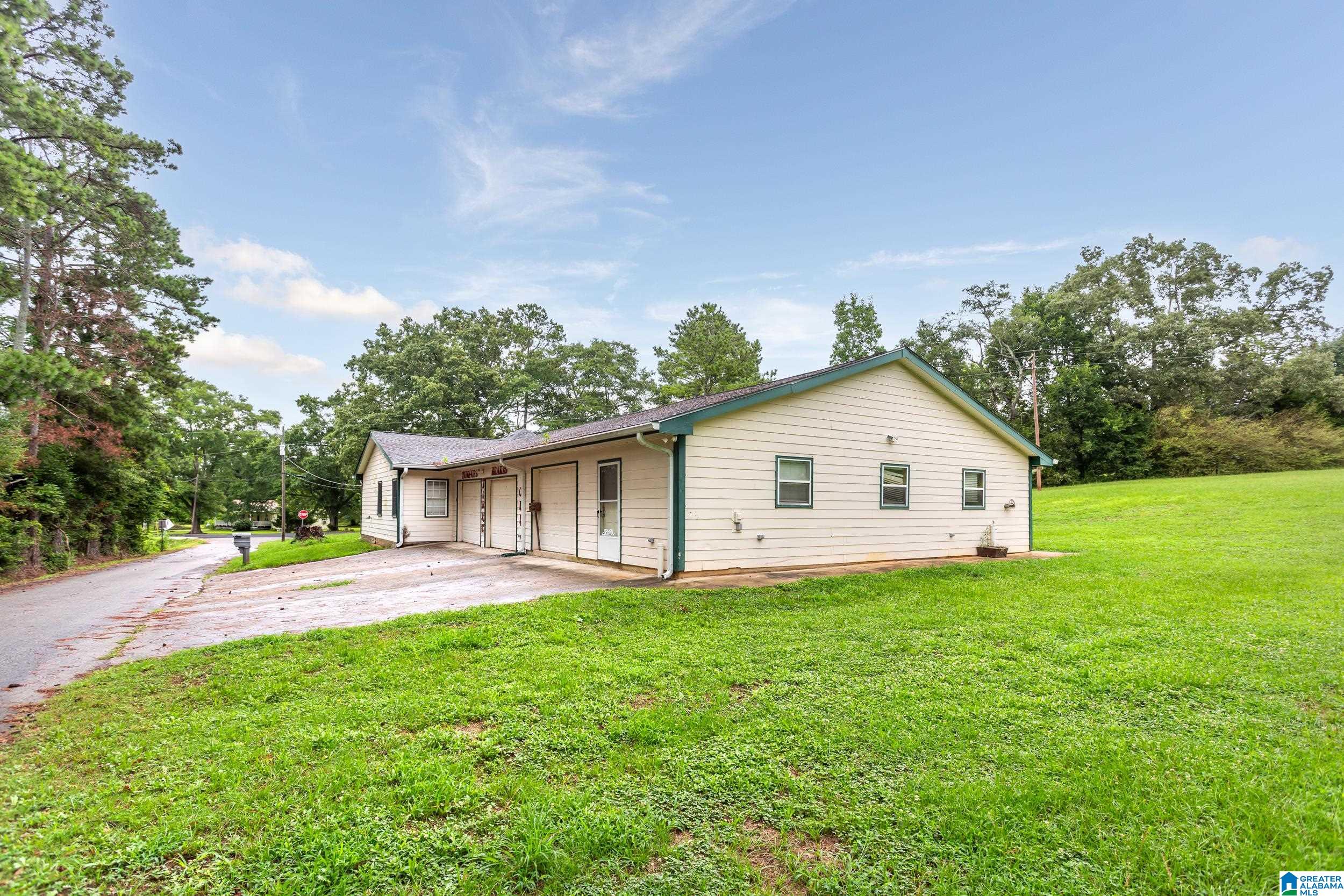 39th image of 31 Needham Dr, Piedmont, AL 36272 | MLS# 21459129