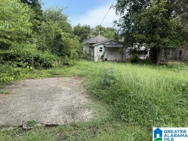 Photo 2 of Sale Pending at 2108 S Berkley Ave, Bessemer, AL 35020 | MLS# 21459156 | Listing updated on 2026-08-18