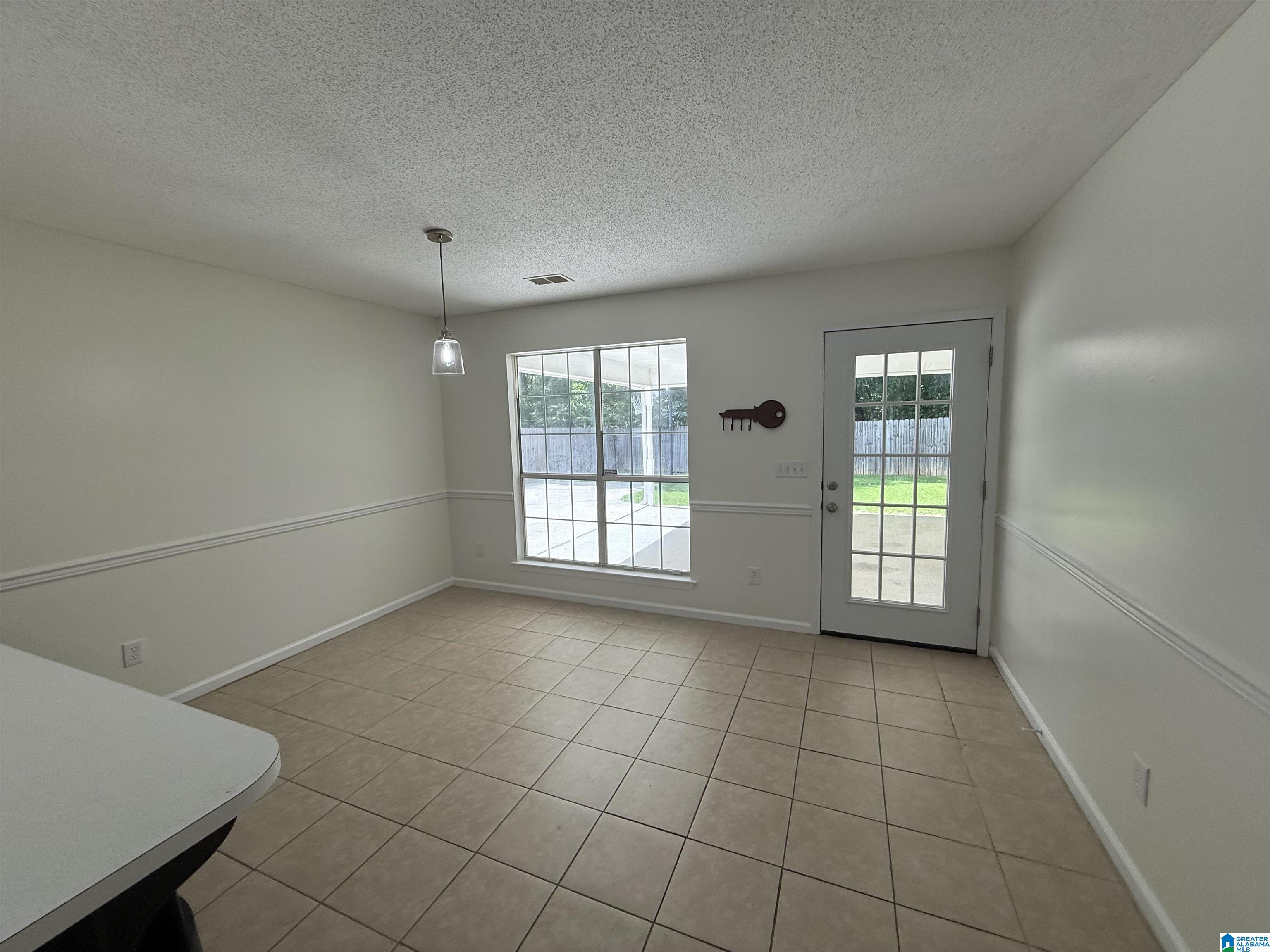 4th image of 1940 Venetian Way, Helena, AL 35080 | MLS# 21459207