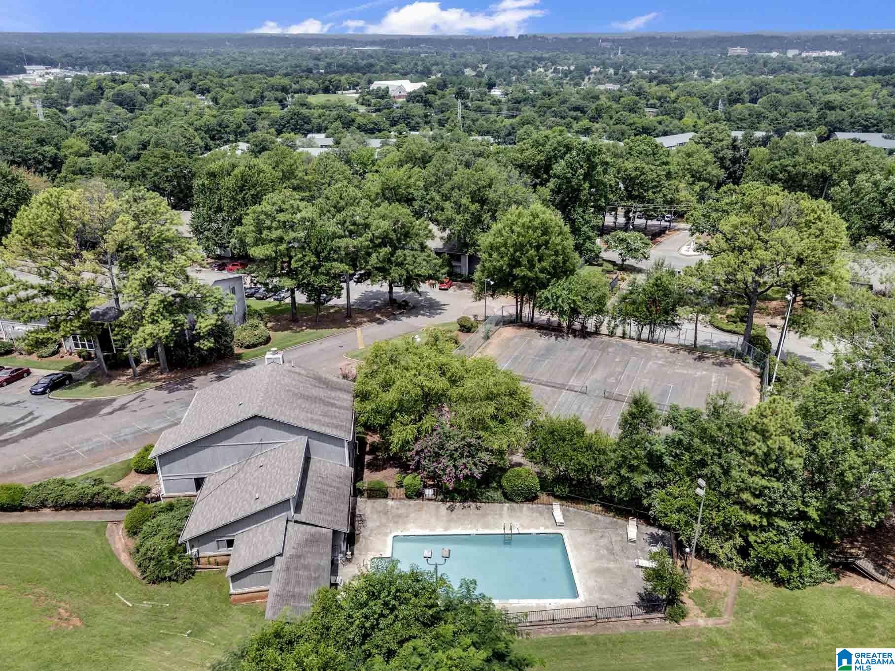 Photo 1 of Condo for sale at 412 Skyview Dr #A, Birmingham, AL 35209 | MLS# 21459239 | Listing updated on 2026-09-10