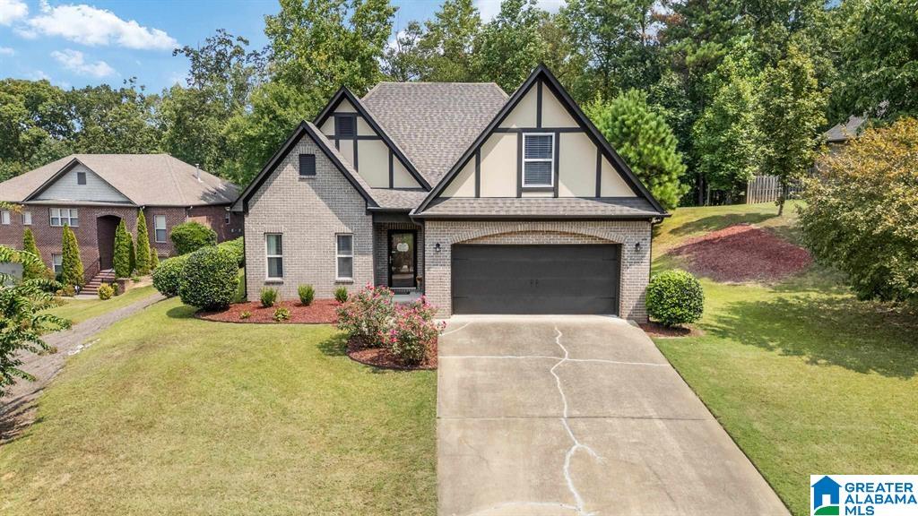 2nd image of 565 Fultonbrook Dr, Fultondale, AL 35068 | MLS# 21459240