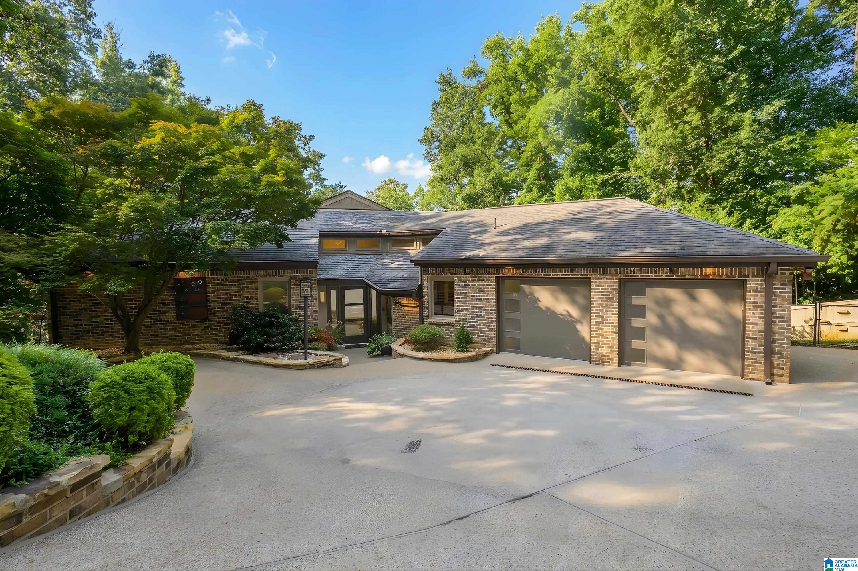 1st image of 2258 Shady Creek Trail, Vestavia Hills, AL 35216 | MLS# 21459241