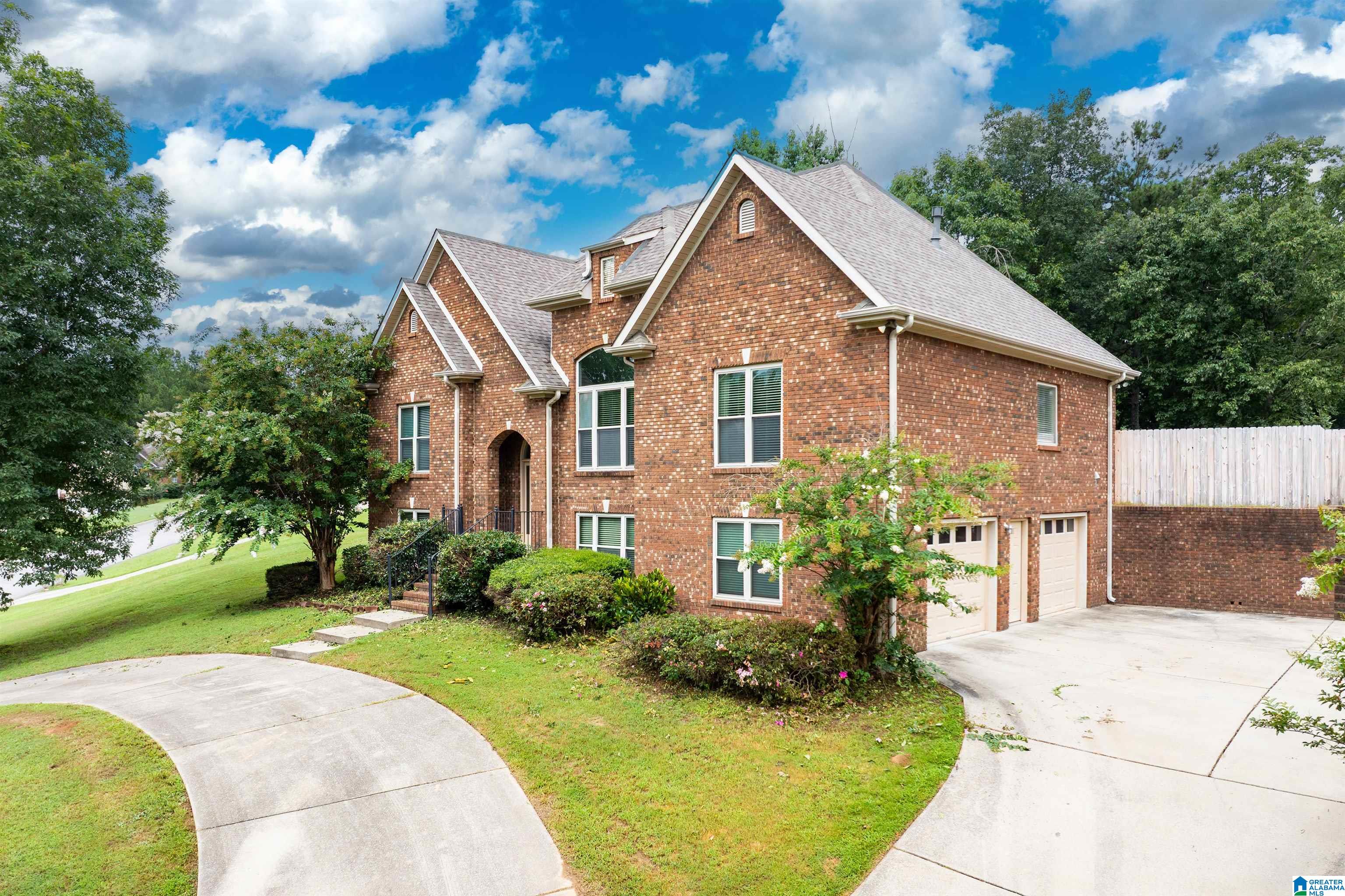1st image of 105 Deer Ridge Dr, Chelsea, AL 35043 | MLS# 21459242