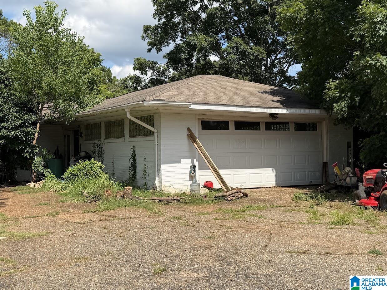 2nd image of 573 E Highland Street, Dadeville, AL 36853 | MLS# 21459246