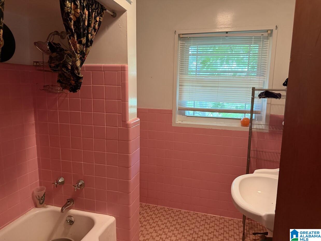 16th image of 573 E Highland Street, Dadeville, AL 36853 | MLS# 21459246