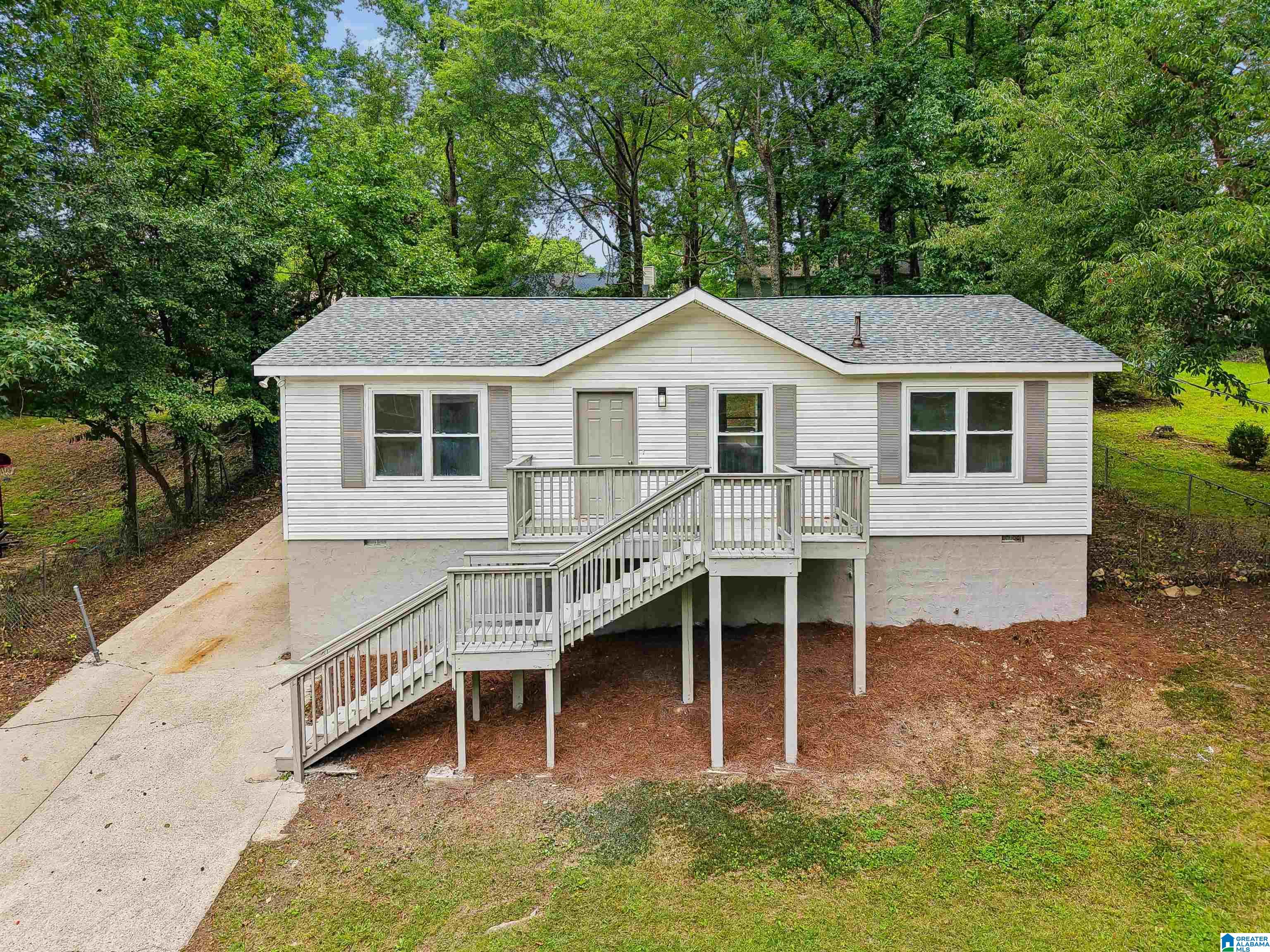 Photo 1 of Single family home for sale at 1688 Brewster Rd, Birmingham, AL 35235 | MLS# 21459256 | Listing updated on 2026-09-14