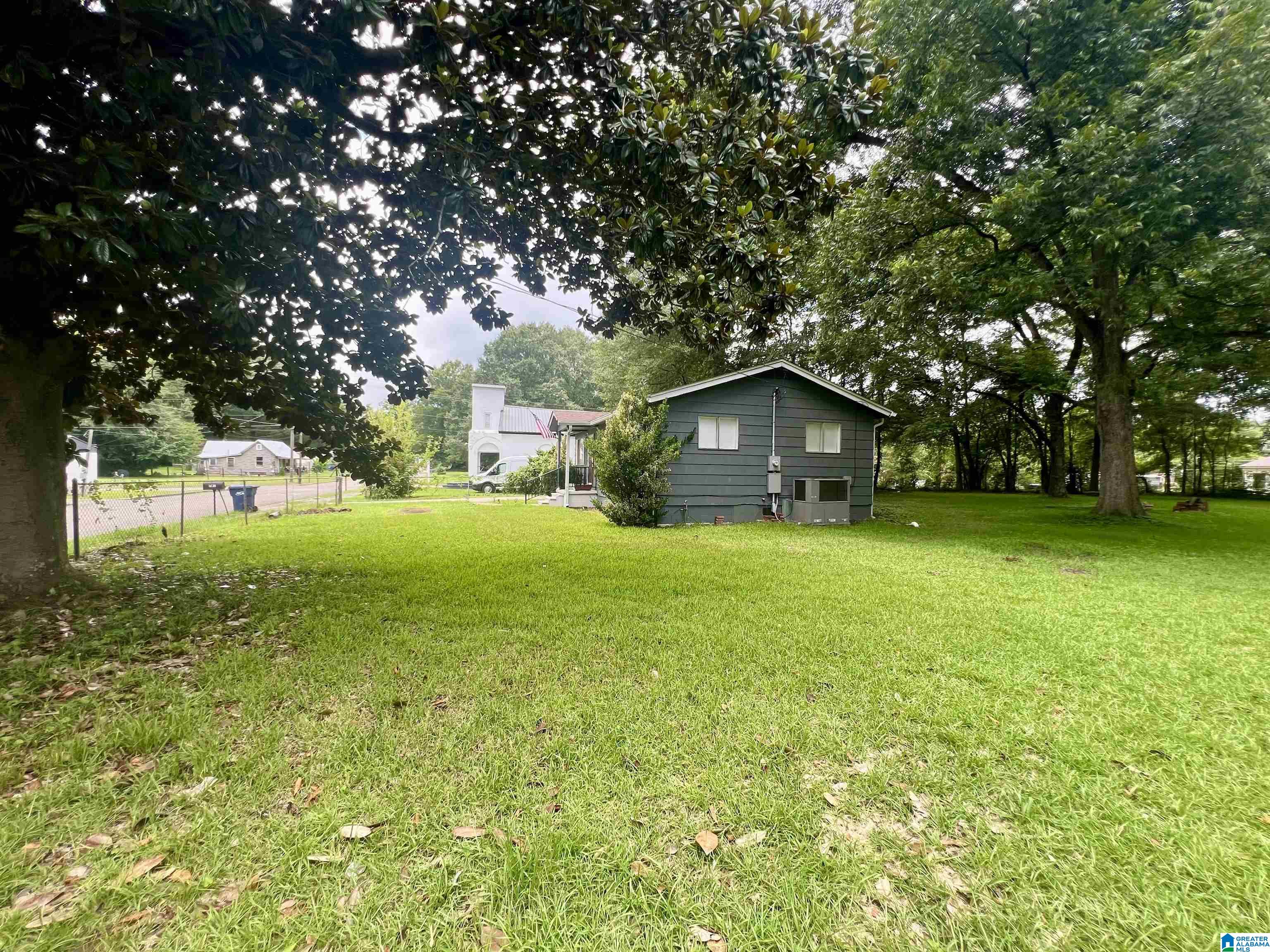 4th image of 741 Roosevelt Avenue, Talladega, AL 35160 | MLS# 21459286