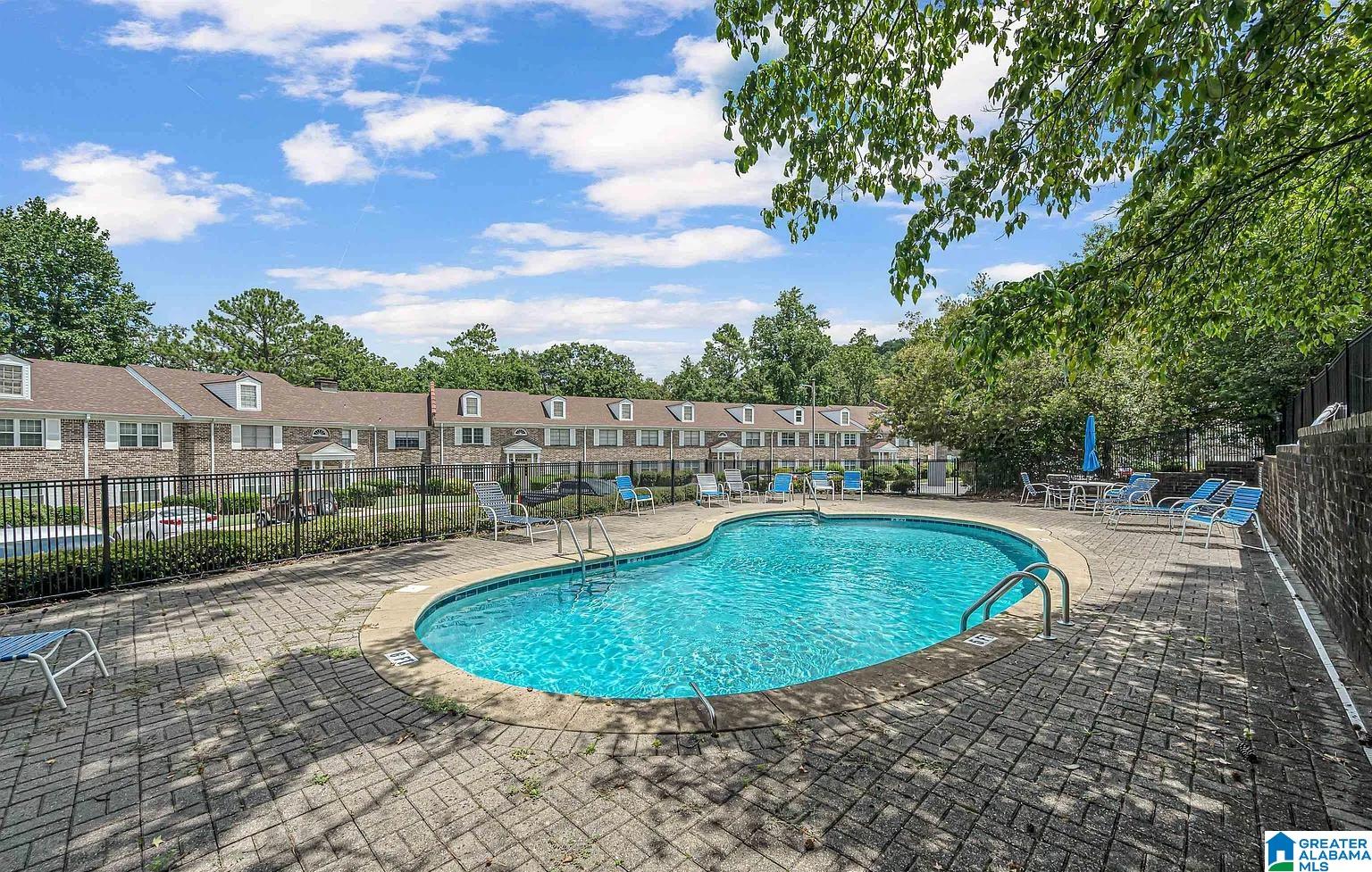 14th image of 2100 Montreat Lane #2100-B, Vestavia Hills, AL 35216 | MLS# 21459288