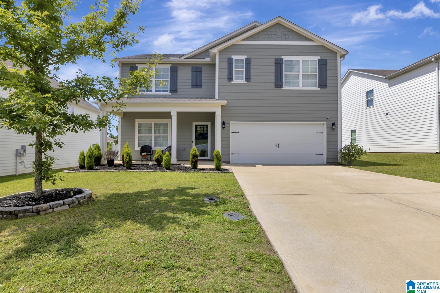 Photo 2 of Single family home for sale at 1056 Flyway View Ln, Alabaster, AL 35007 | MLS# 21459301 | Listing updated on 2026-08-24