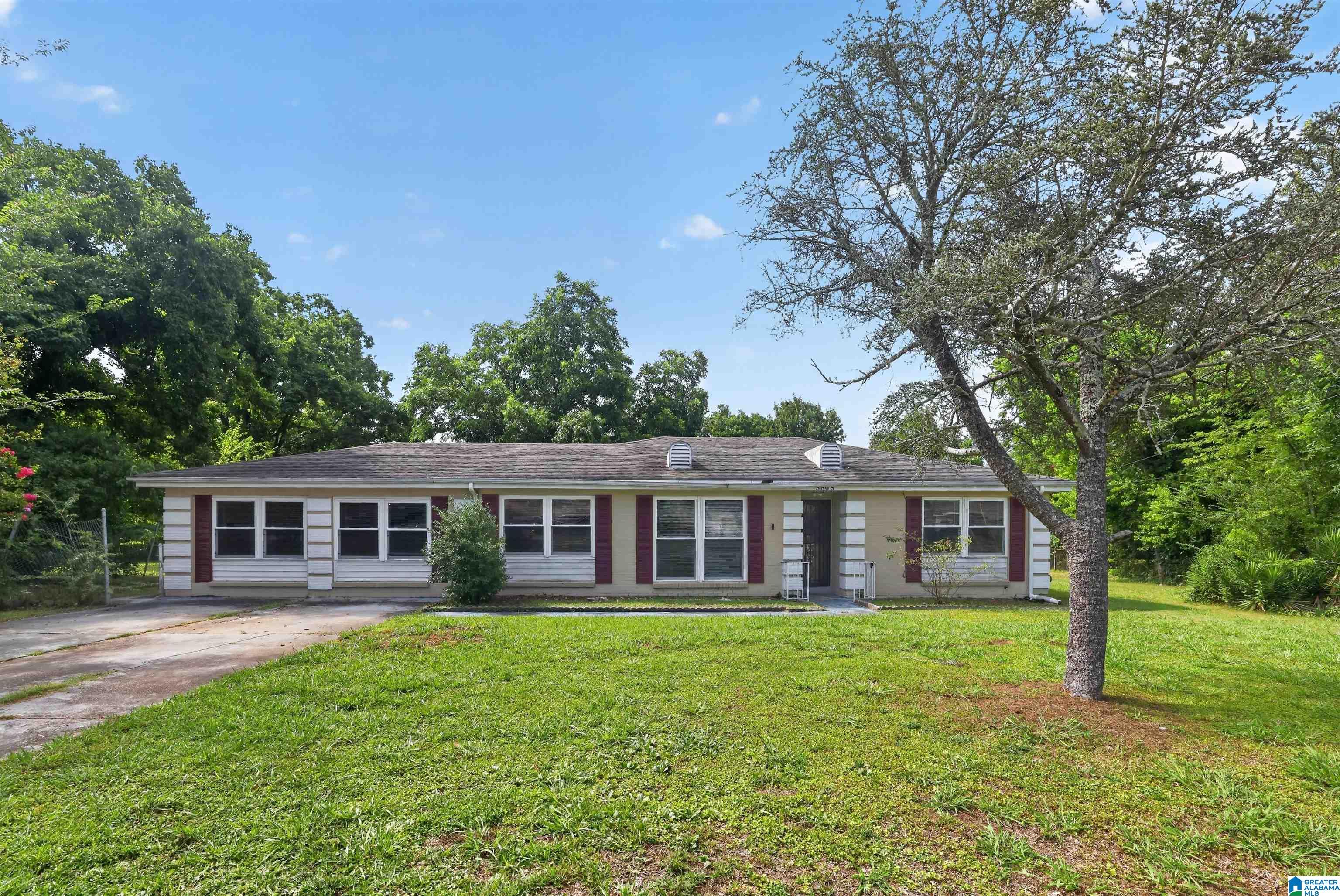 Photo 1 of Sale Pending at 3808 Quenby Dr, Montgomery, AL 36116 | MLS# 21459302 | Listing updated on 2026-09-14