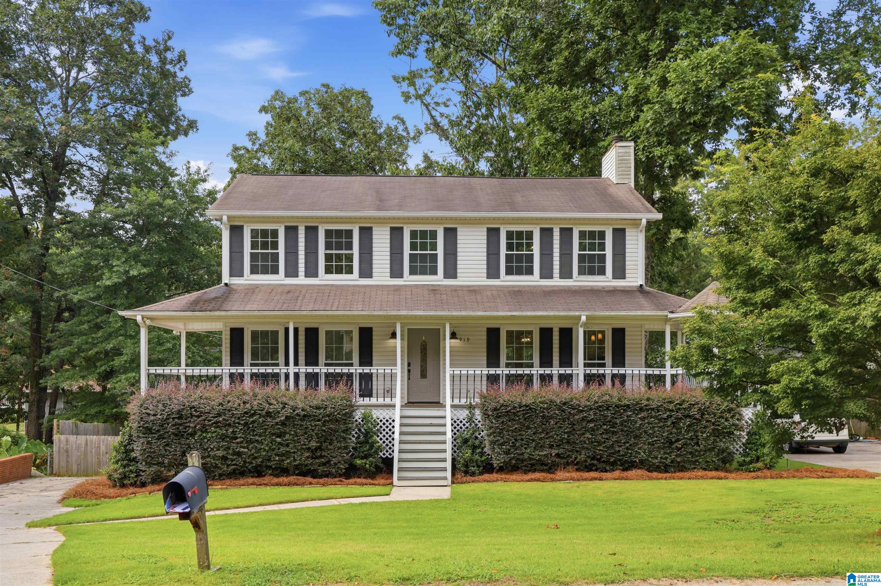1st image of 919 6th Avenue Nw, Alabaster, AL 35007 | MLS# 21459304