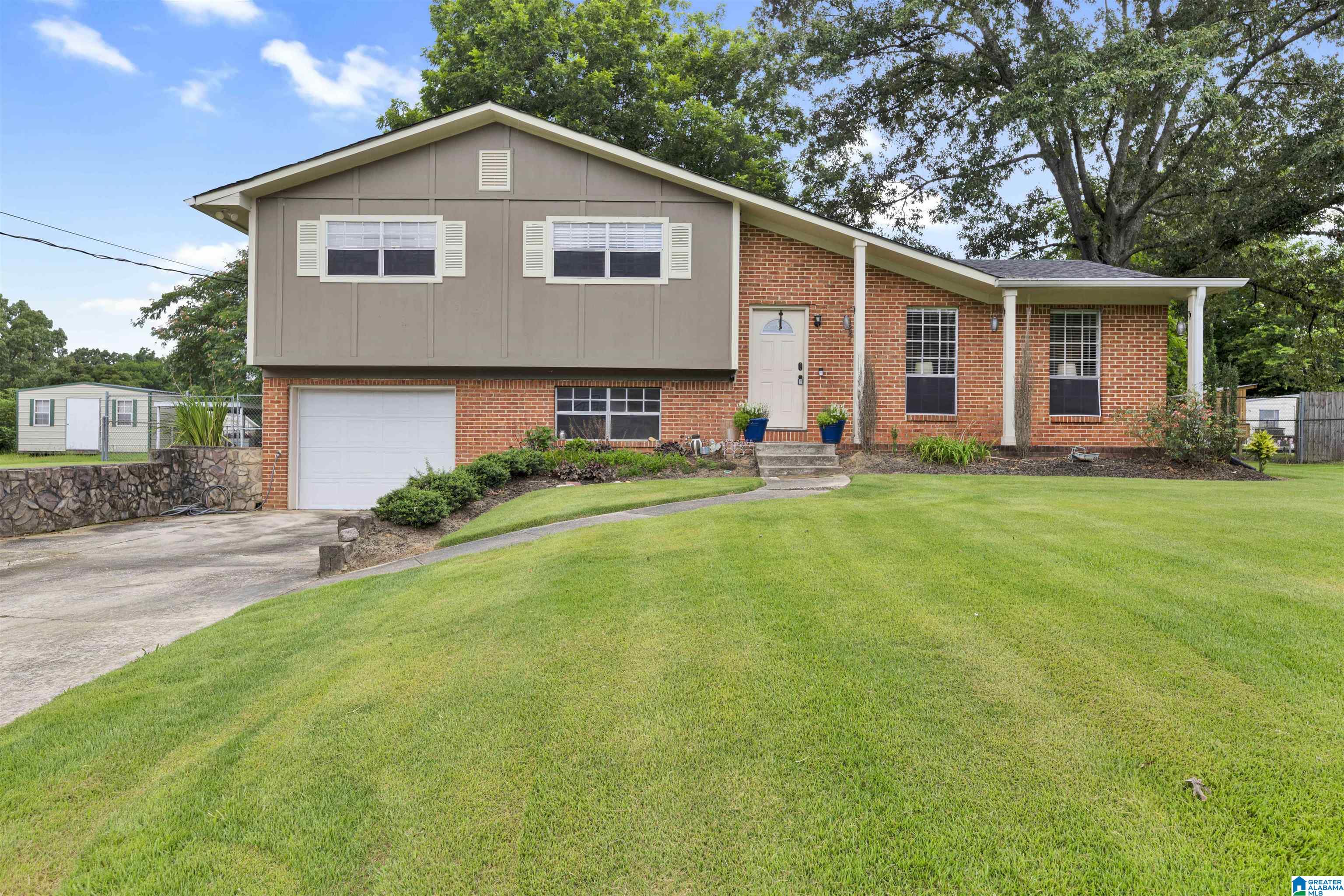 1st image of 711 Cherokee Trail, Warrior, AL 35180 | MLS# 21459320