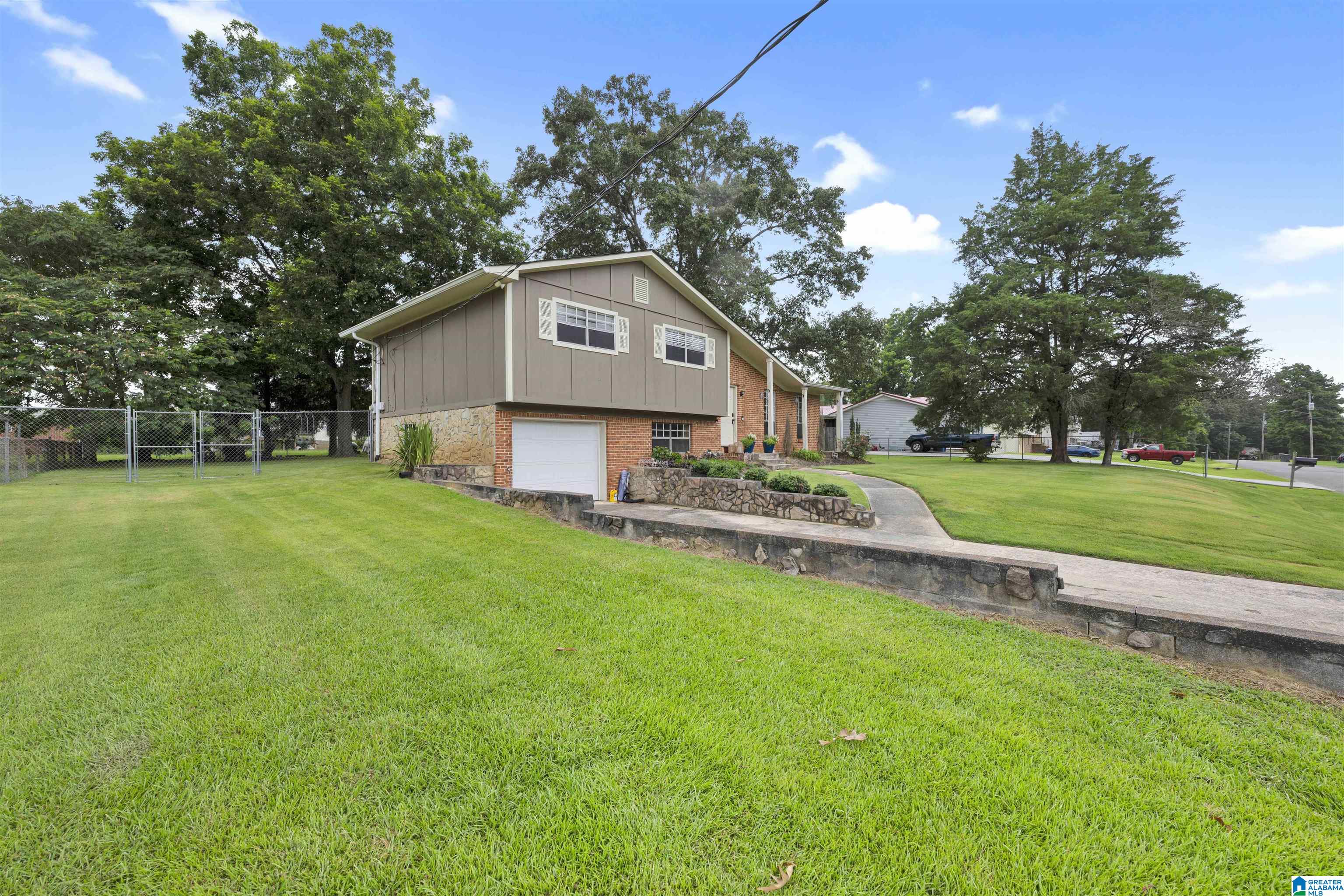 4th image of 711 Cherokee Trail, Warrior, AL 35180 | MLS# 21459320