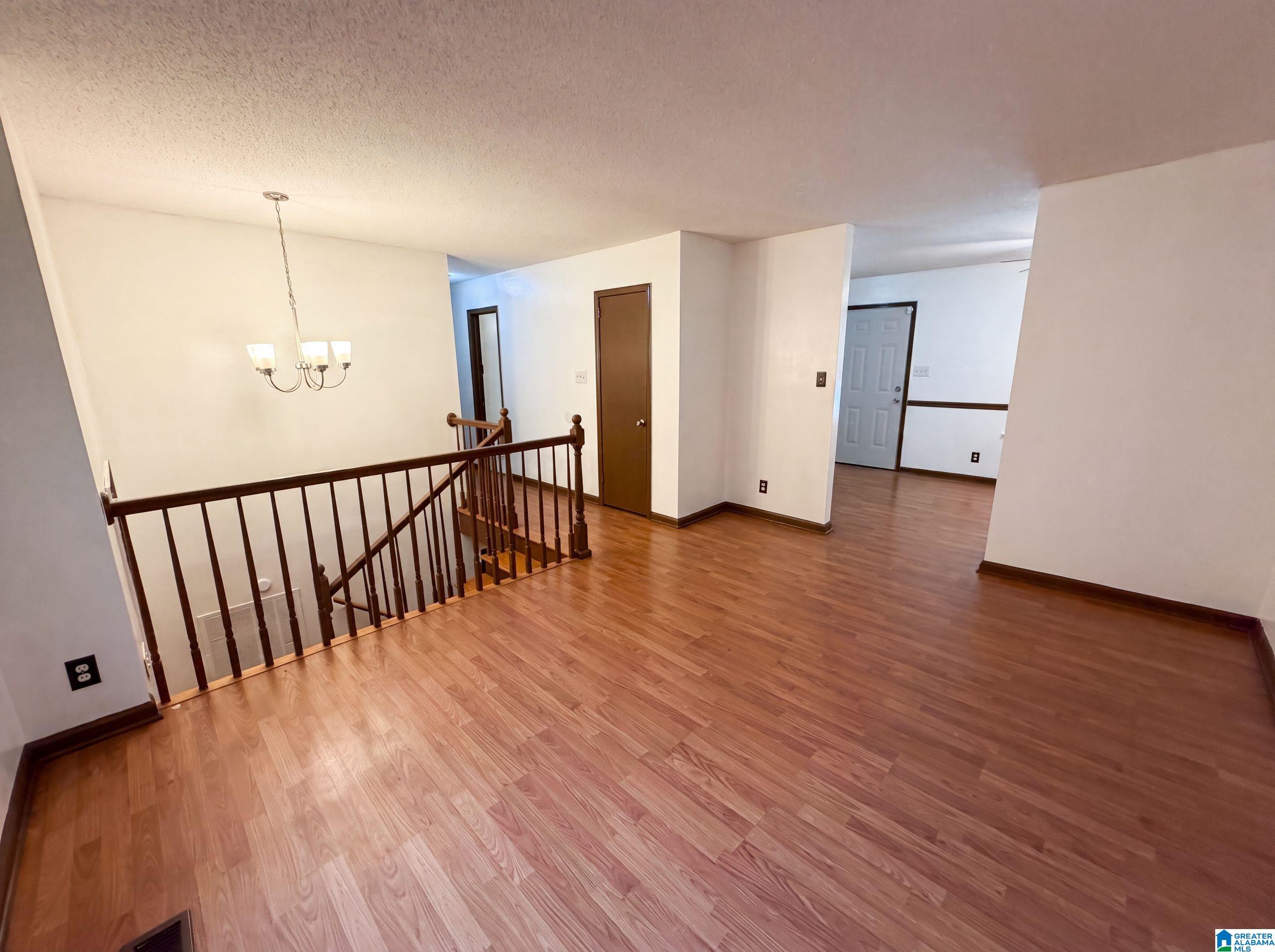 Photo 3 of Single family home for sale at 3108 Cobblestone Dr, Birmingham, AL 35215 | MLS# 21459323 | Listing updated on 2026-09-14