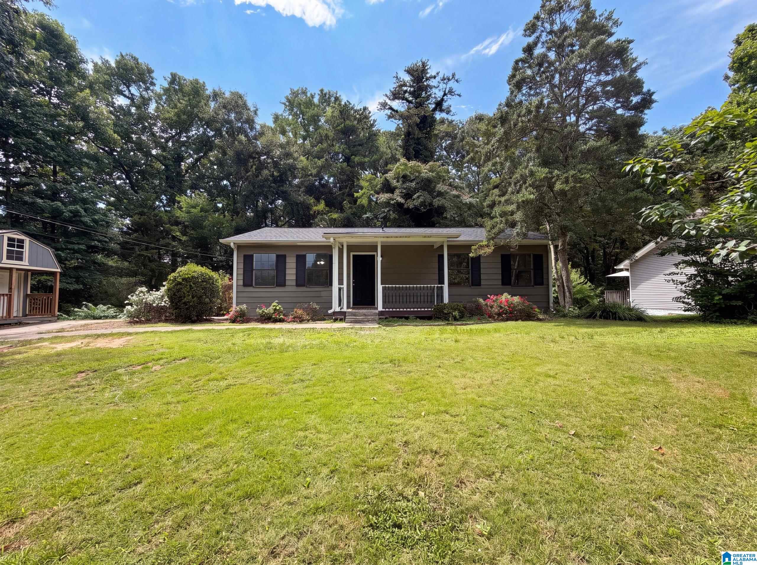 1st image of 405 Annie Lee Road, Trussville, AL 35173 | MLS# 21459327