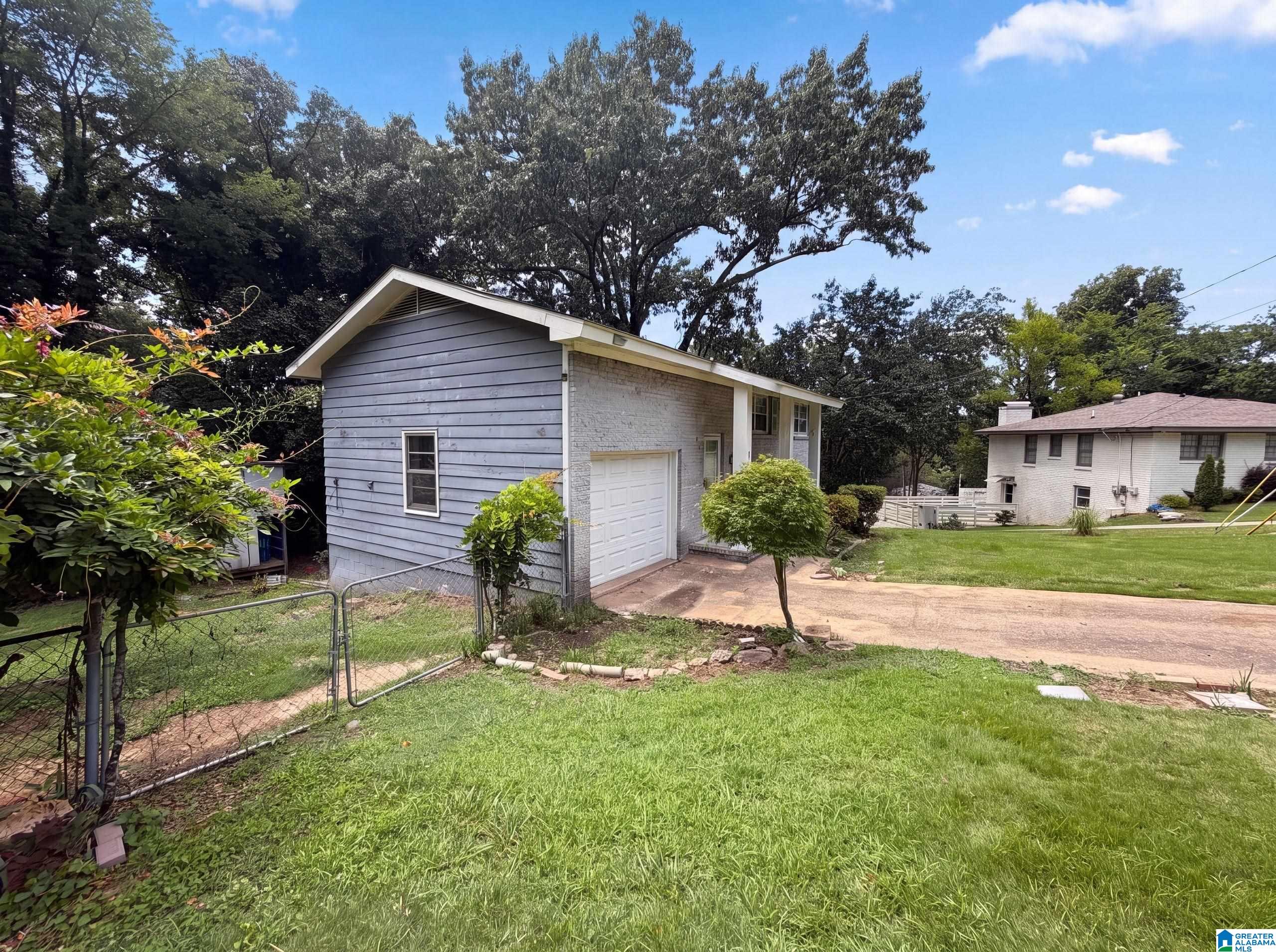 20th image of 325 19th Court Circle Ne, Center Point, AL 35215 | MLS# 21459328