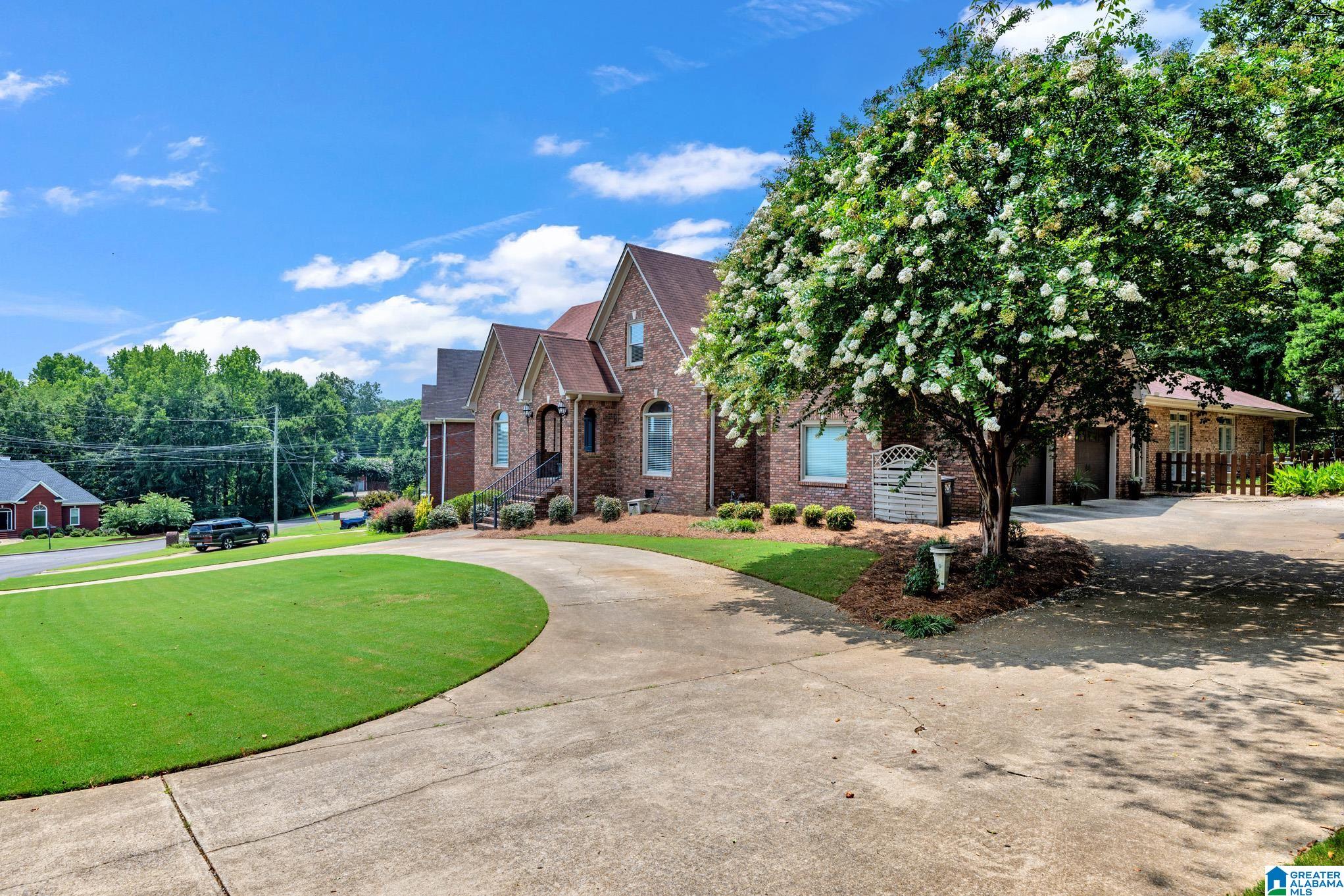 2nd image of 130 Wimberly Dr, Trussville, AL 35173 | MLS# 21459338