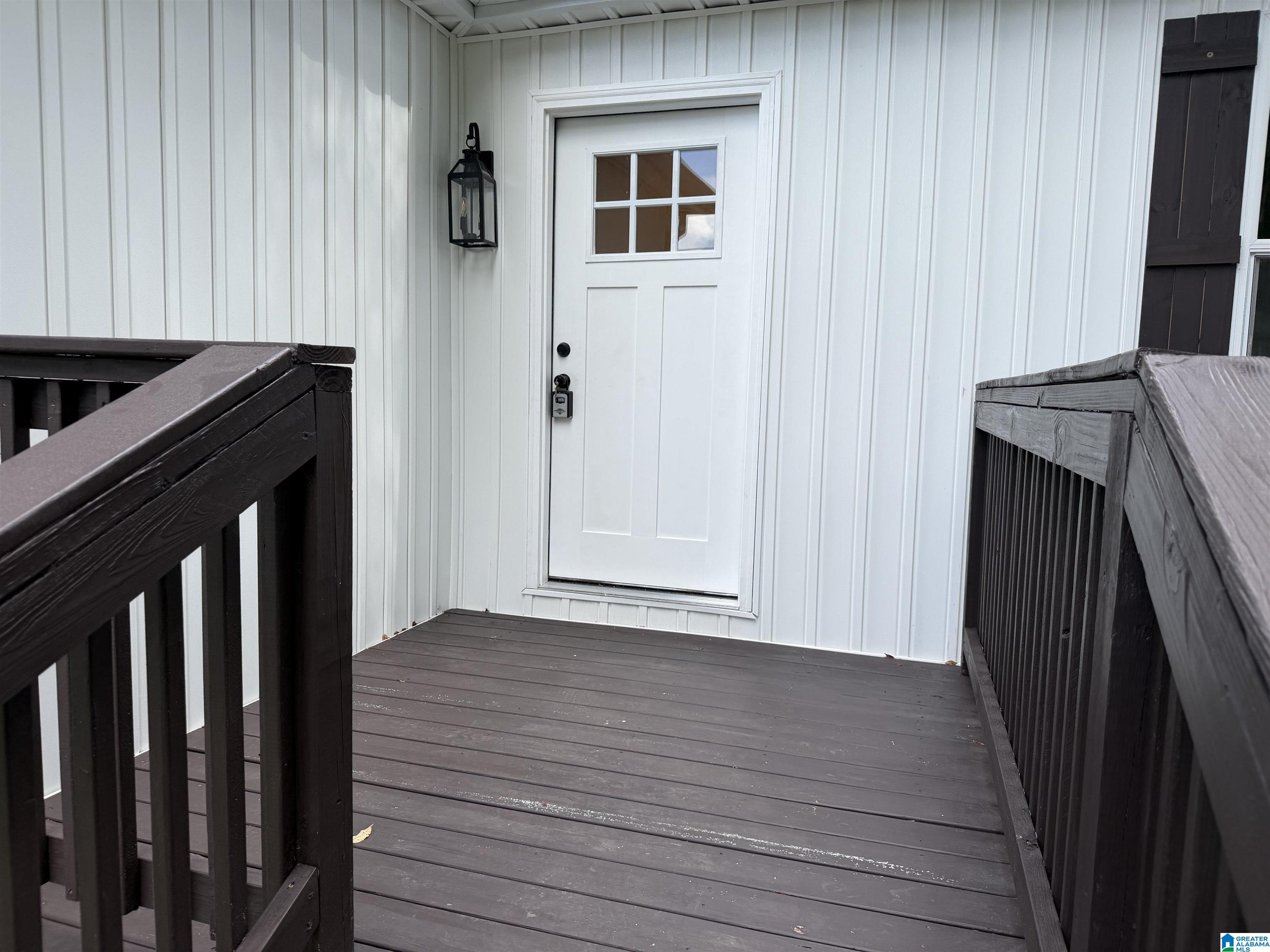 Photo 2 of Sale Pending at 408 Oak Ln, Anniston, AL 36206 | MLS# 21459380 | Listing updated on 2026-07-20