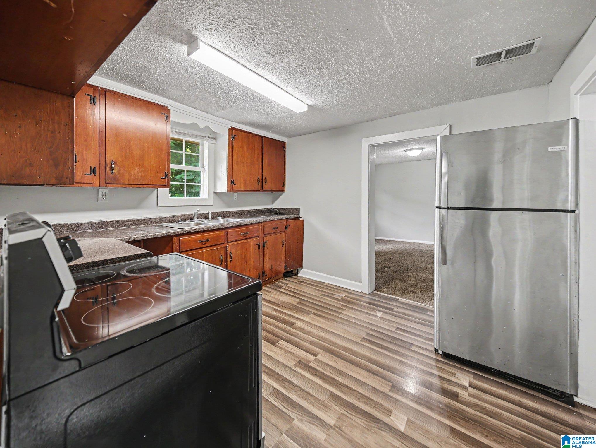 Photo 2 of Single family home for sale at 2129 Powderly Ave Sw, Birmingham, AL 35211 | MLS# 21459384 | Listing updated on 2026-07-18