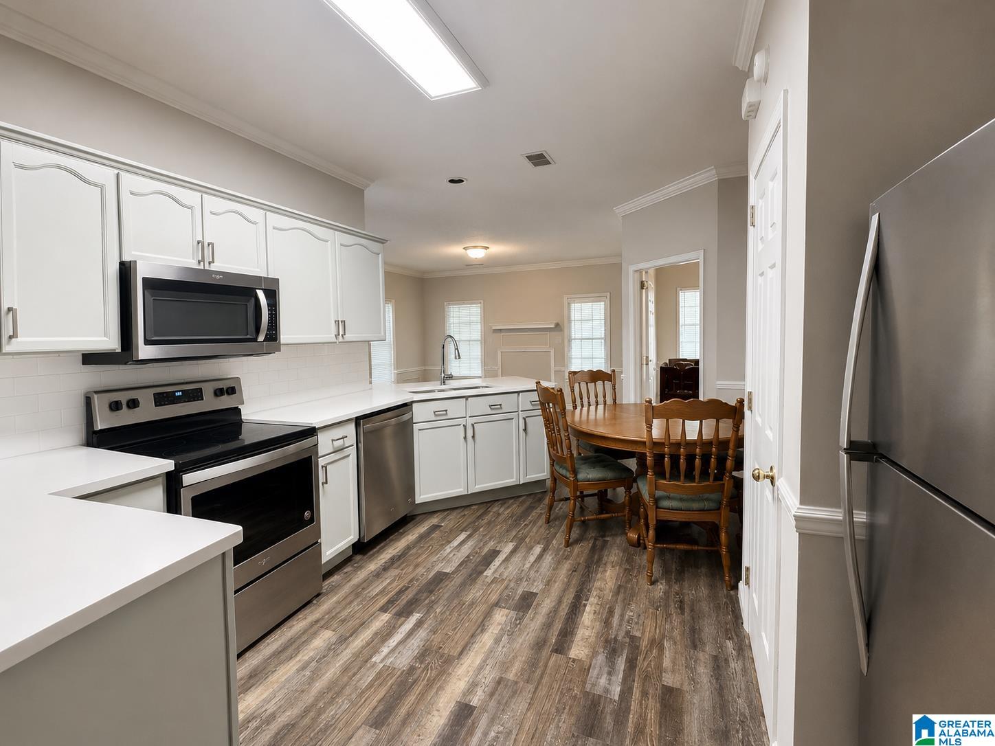 3rd image of 447 Creekview Circle, Gardendale, AL 35071 | MLS# 21459402