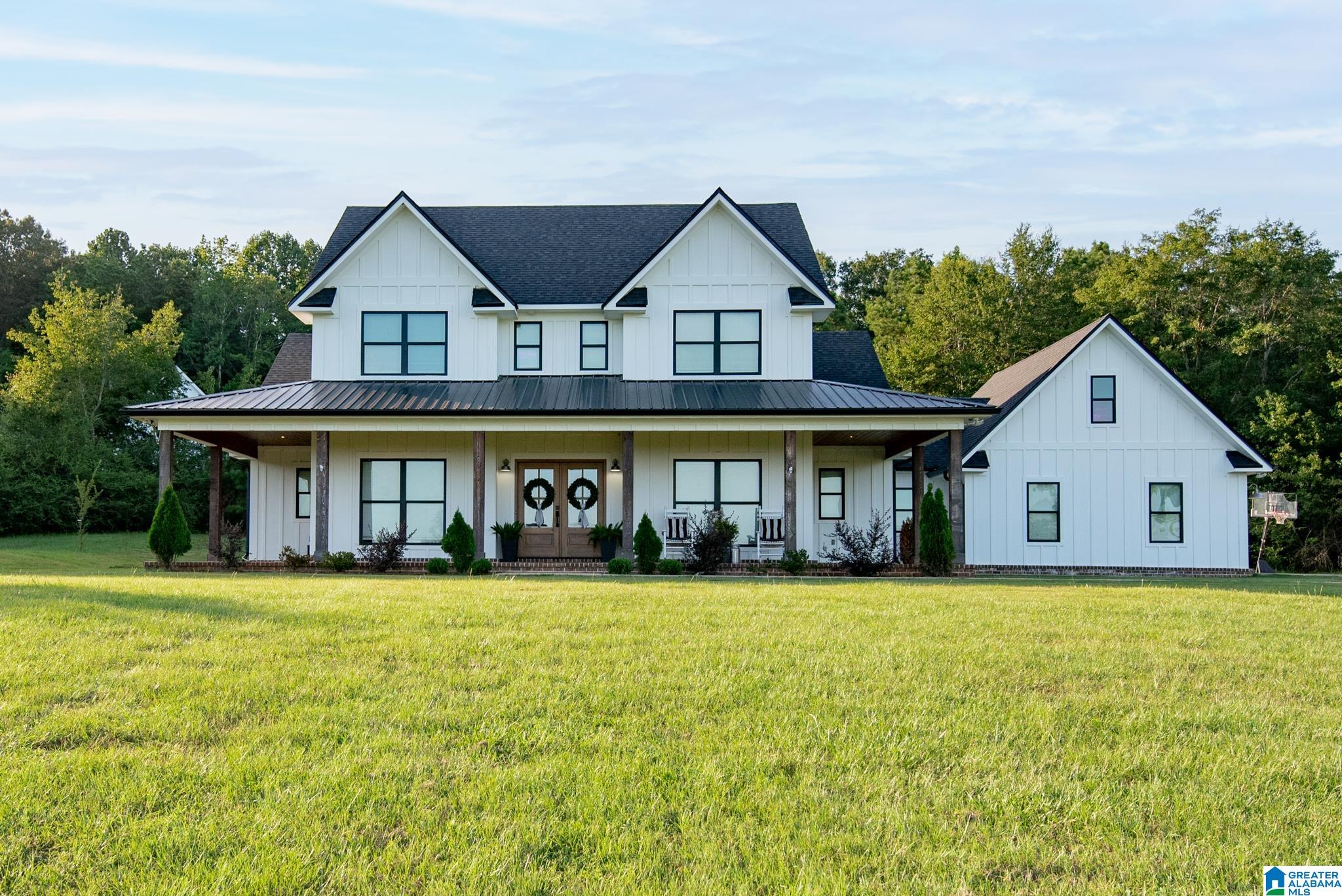1st image of 122 Hickory Dr, Brent, AL 35034 | MLS# 21459410