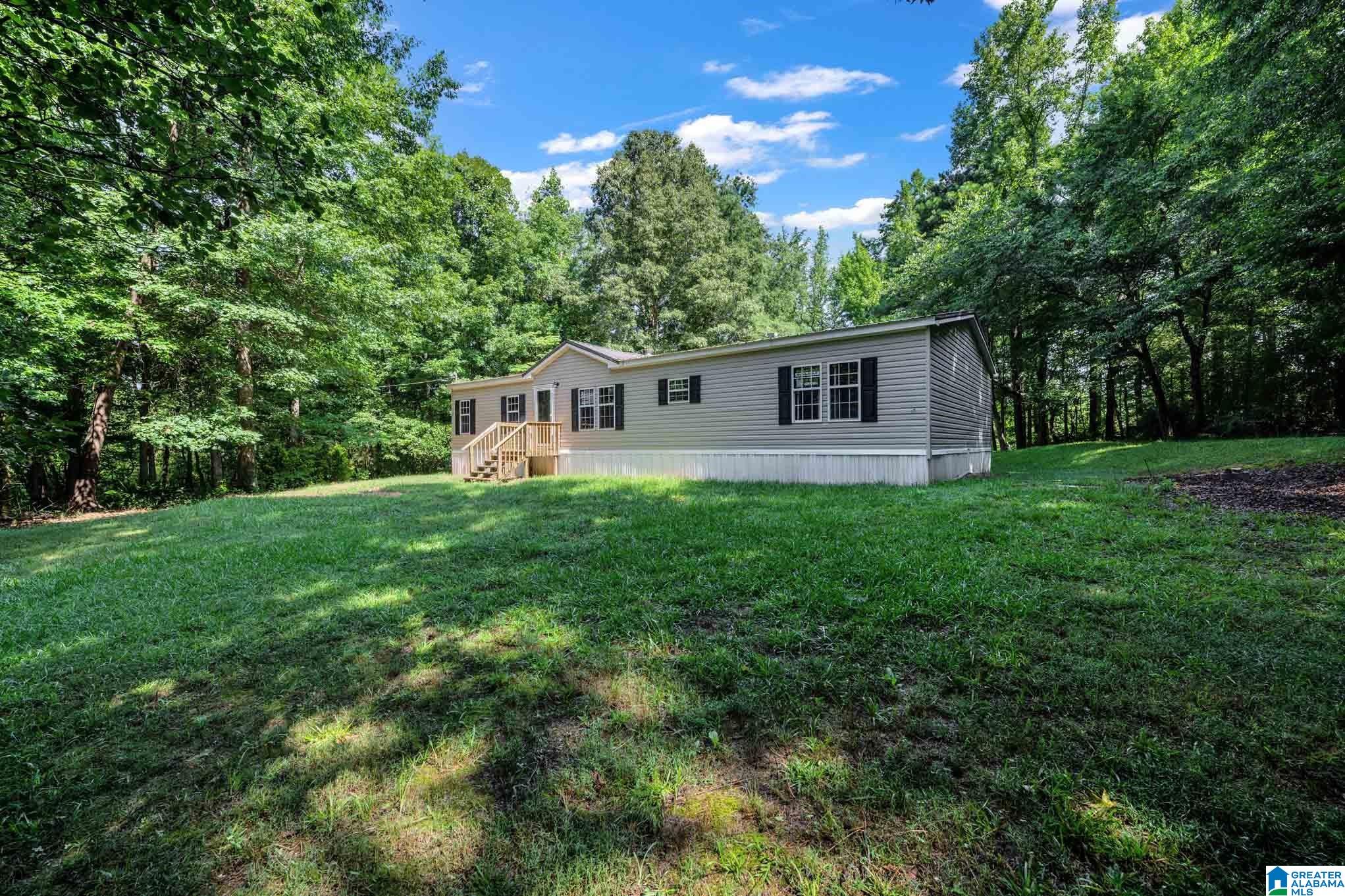 2nd image of 275 Oak Hill Circle, Trussville, AL 35173 | MLS# 21459437