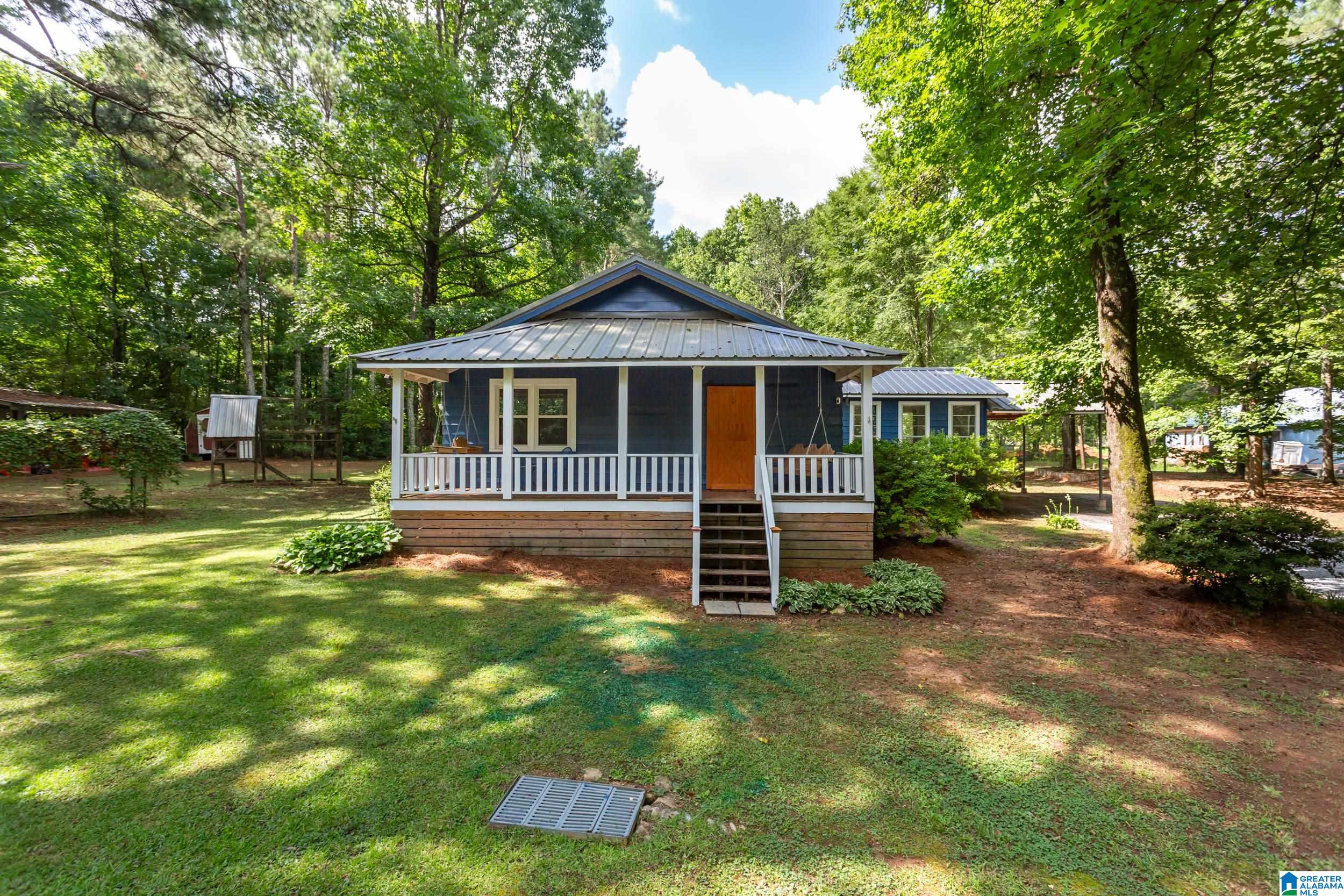 1st image of 220 Comanche Street, Springville, AL 35146 | MLS# 21459484
