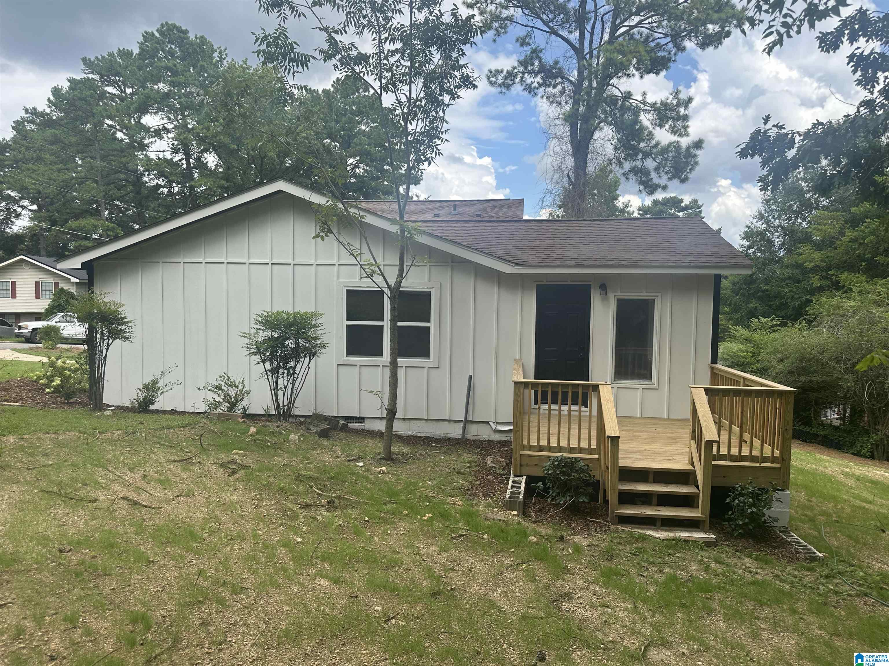 Photo 3 of Single family home for sale at 227 27th Court Cir NW, Center Point, AL 35215 | MLS# 21459499 | Listing updated on 2026-08-21