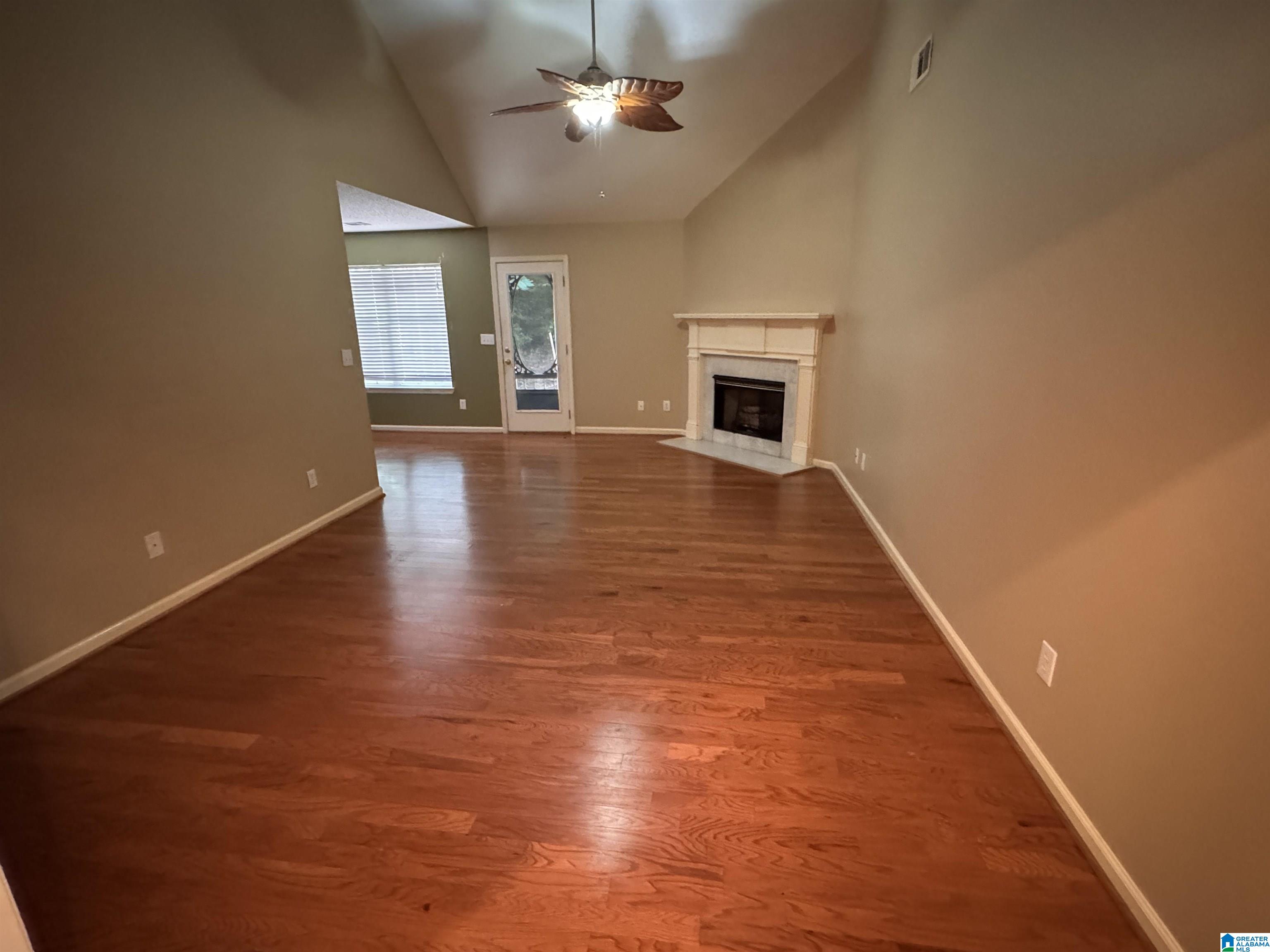 3rd image of 141 Magnolia Circle, Columbiana, AL 35051 | MLS# 21459502