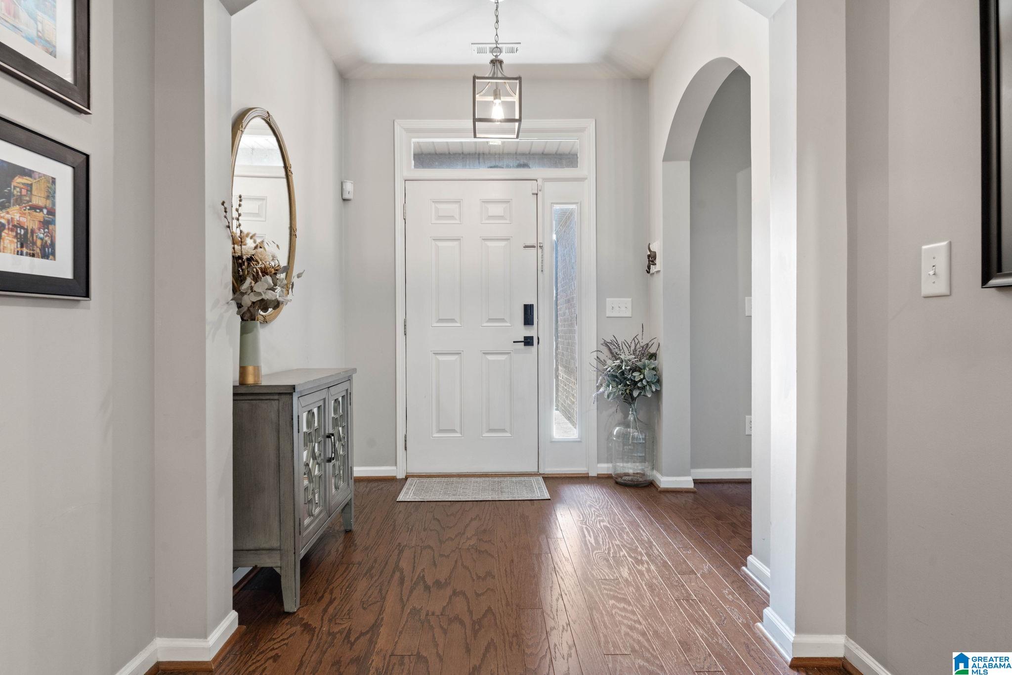 3rd image of 6766 Southern Trace Circle, Leeds, AL 35094 | MLS# 21459519
