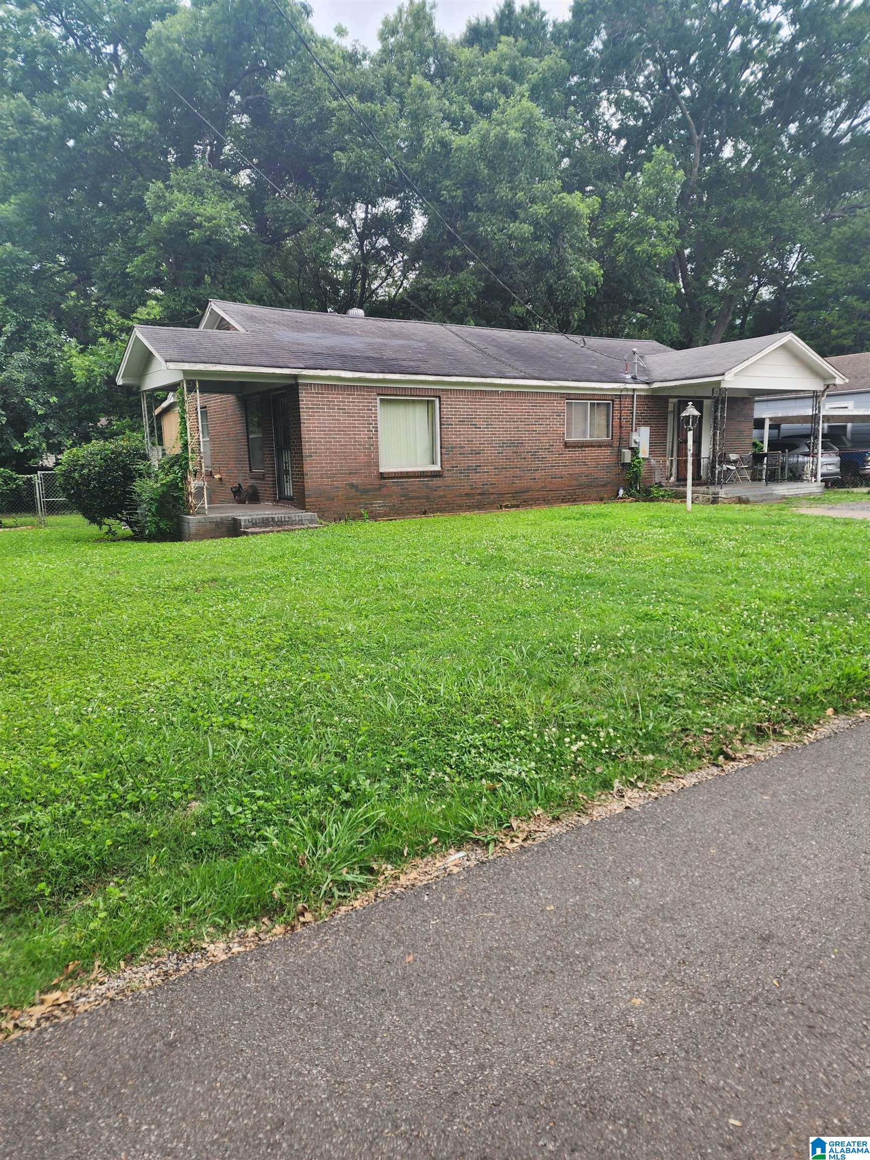 Photo 2 of Single family home for sale at 5101 Short 6th St N, Bessemer, AL 35020 | MLS# 21459536 | Listing updated on 2026-07-19