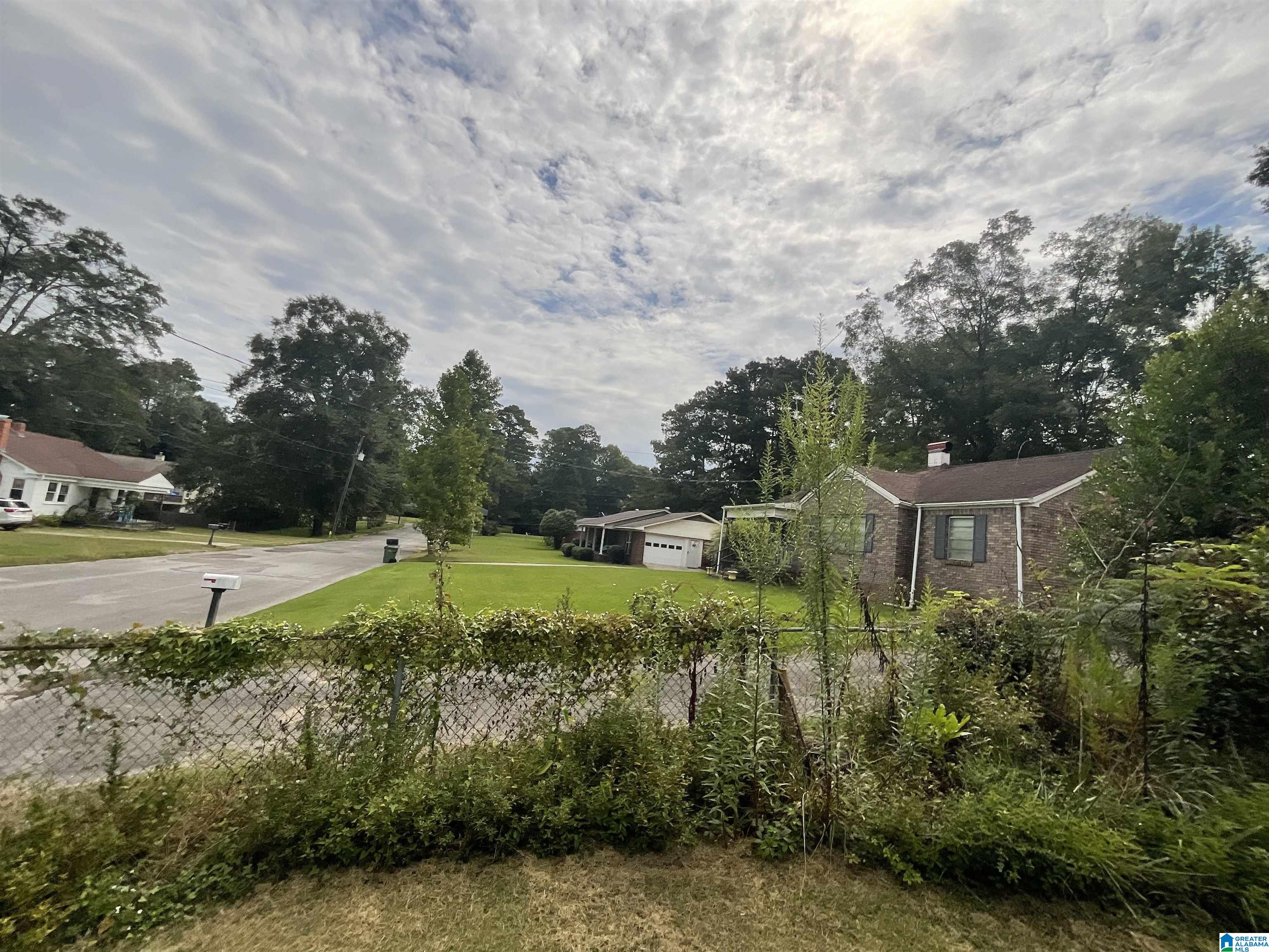 3rd image of 1709 Greenwood Avenue, Clanton, AL 35045 | MLS# 21459538