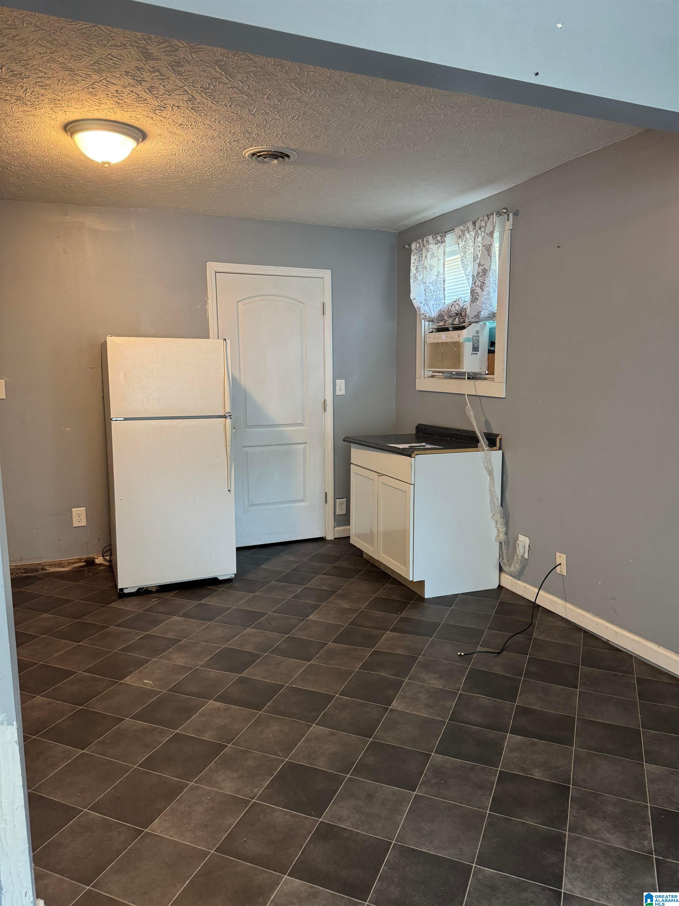 Photo 4 of Single family home for sale at 3835 Edgar D Nixon Ave, Montgomery, AL 36105 | MLS# 21459548 | Listing updated on 2026-09-10