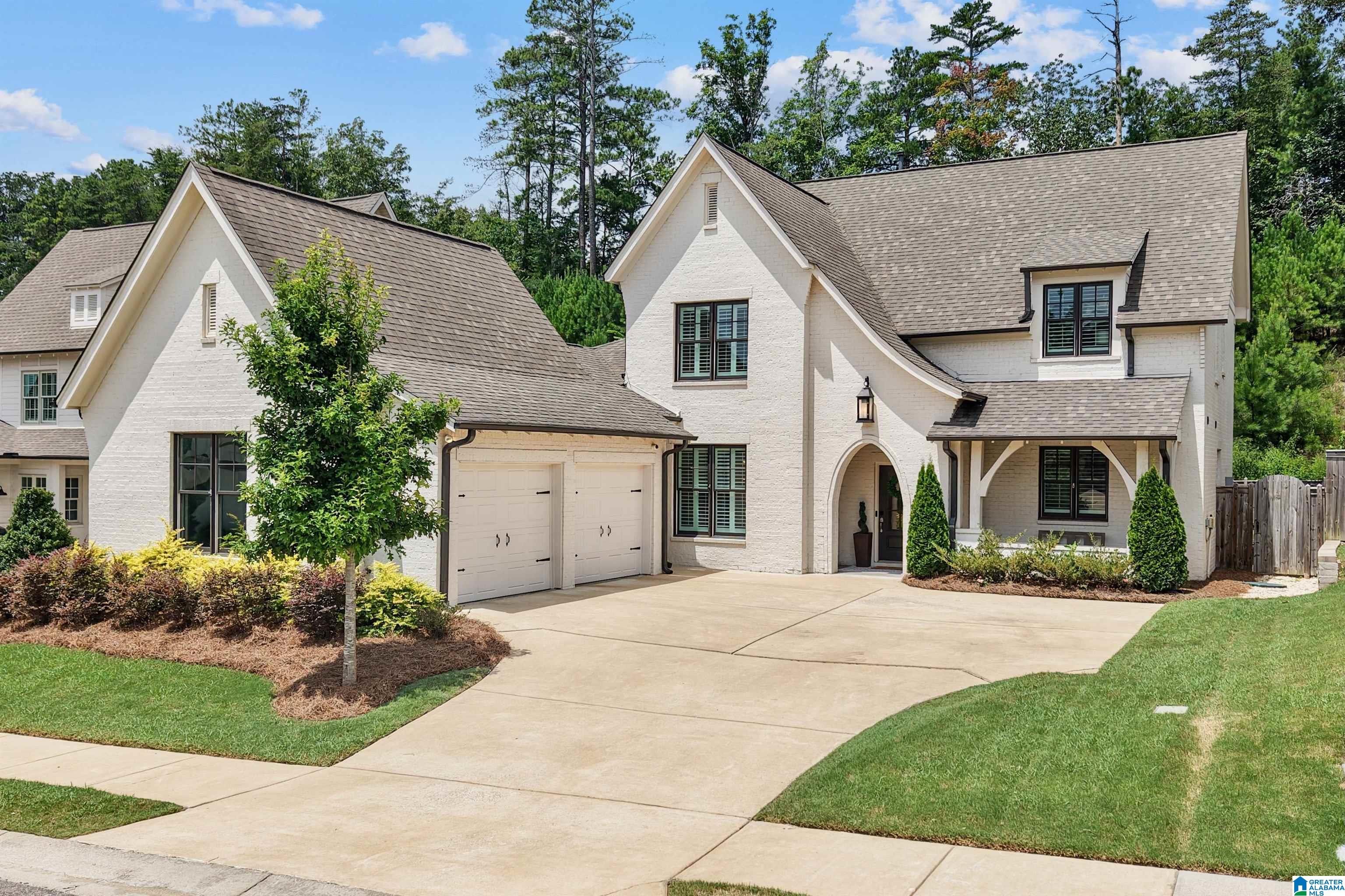 1st image of 1715 Helen Ridge Dr, Birmingham, AL 35242 | MLS# 21459578