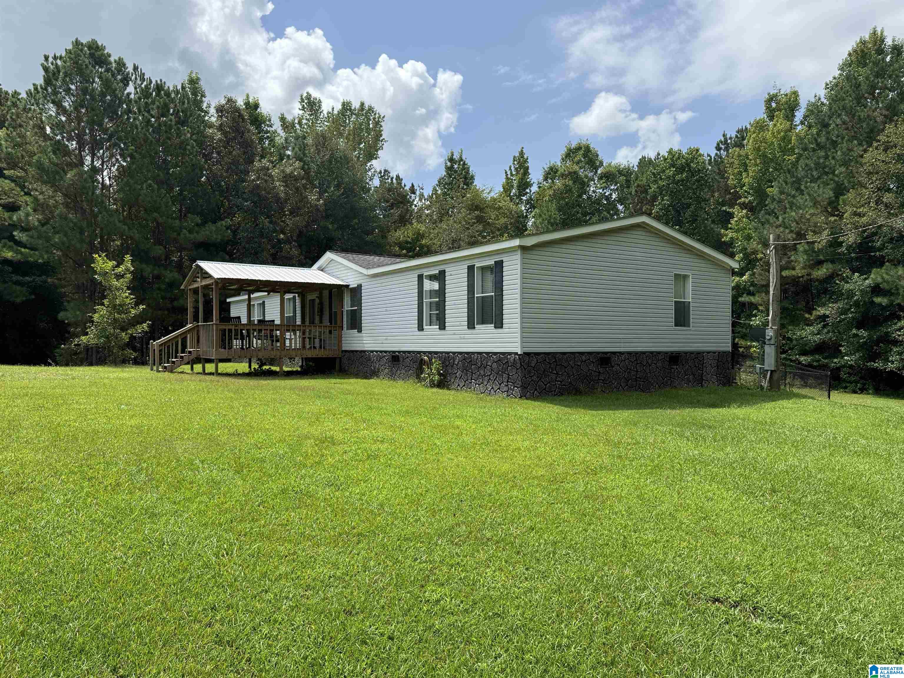 1st image of 402 Mountain Dr, Remlap, AL 35133 | MLS# 21459582