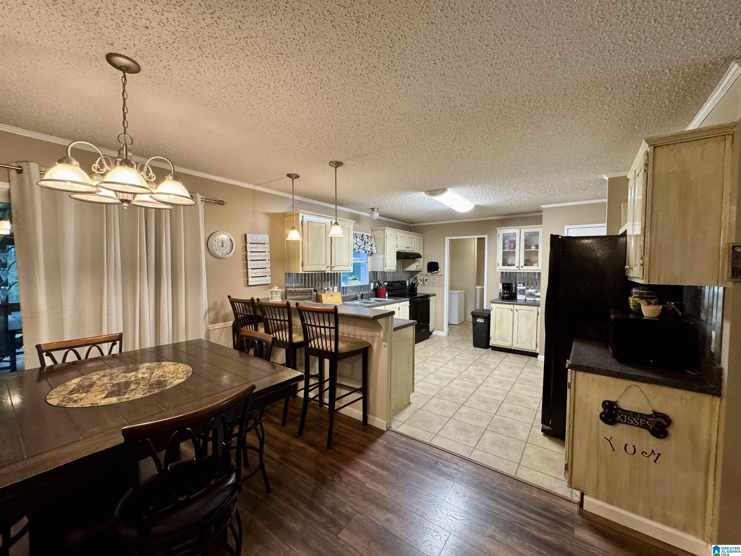 4th image of 402 Mountain Dr, Remlap, AL 35133 | MLS# 21459582