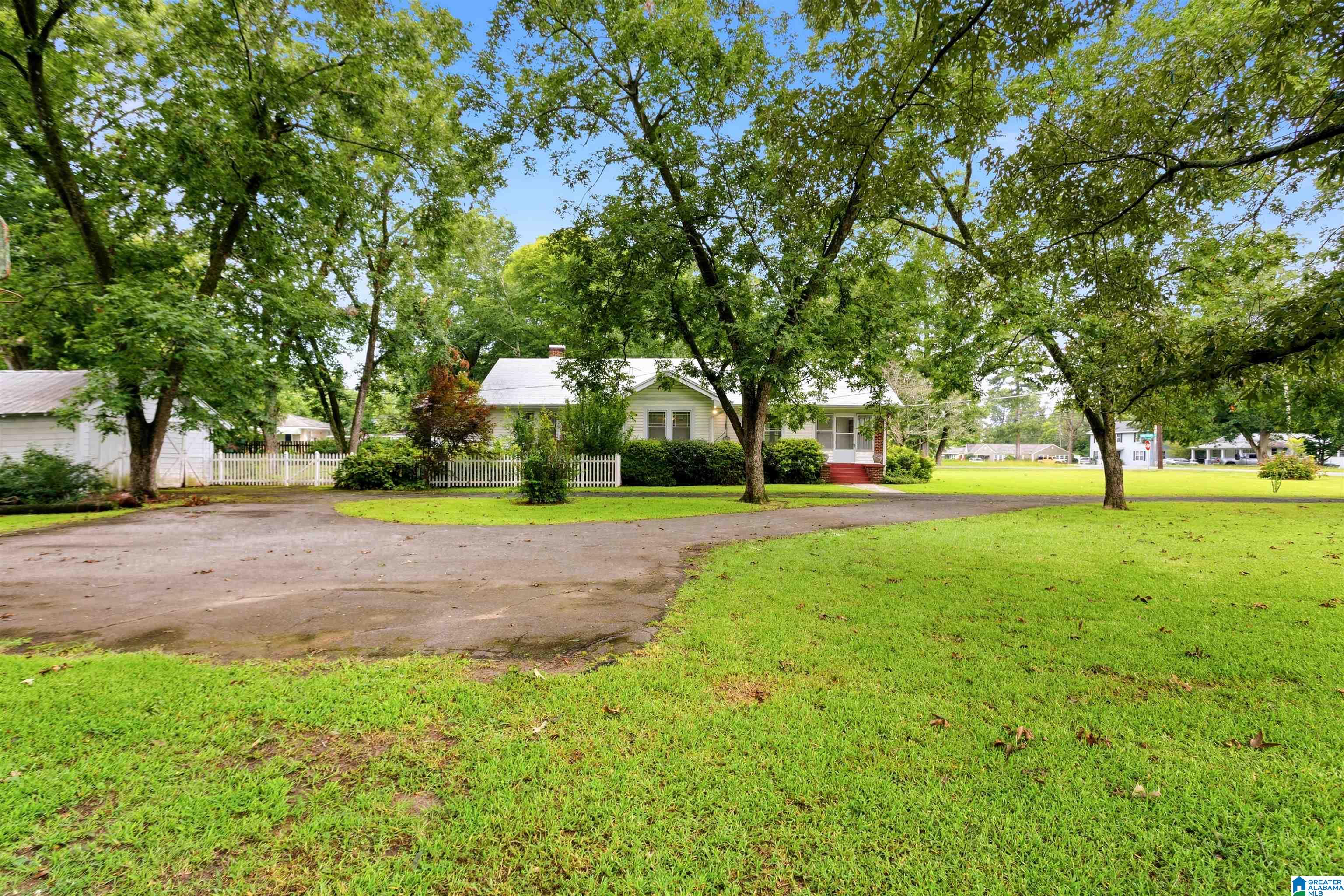 5th image of 1425 Hueytown Road, Bessemer, AL 35023 | MLS# 21459591