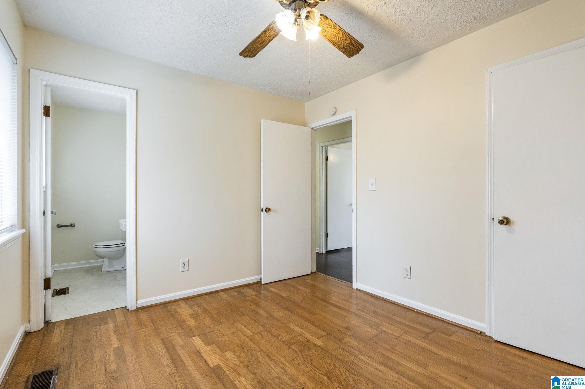 image of 425 14th Avenue, Center Point, AL 35215 | MLS# 21459625