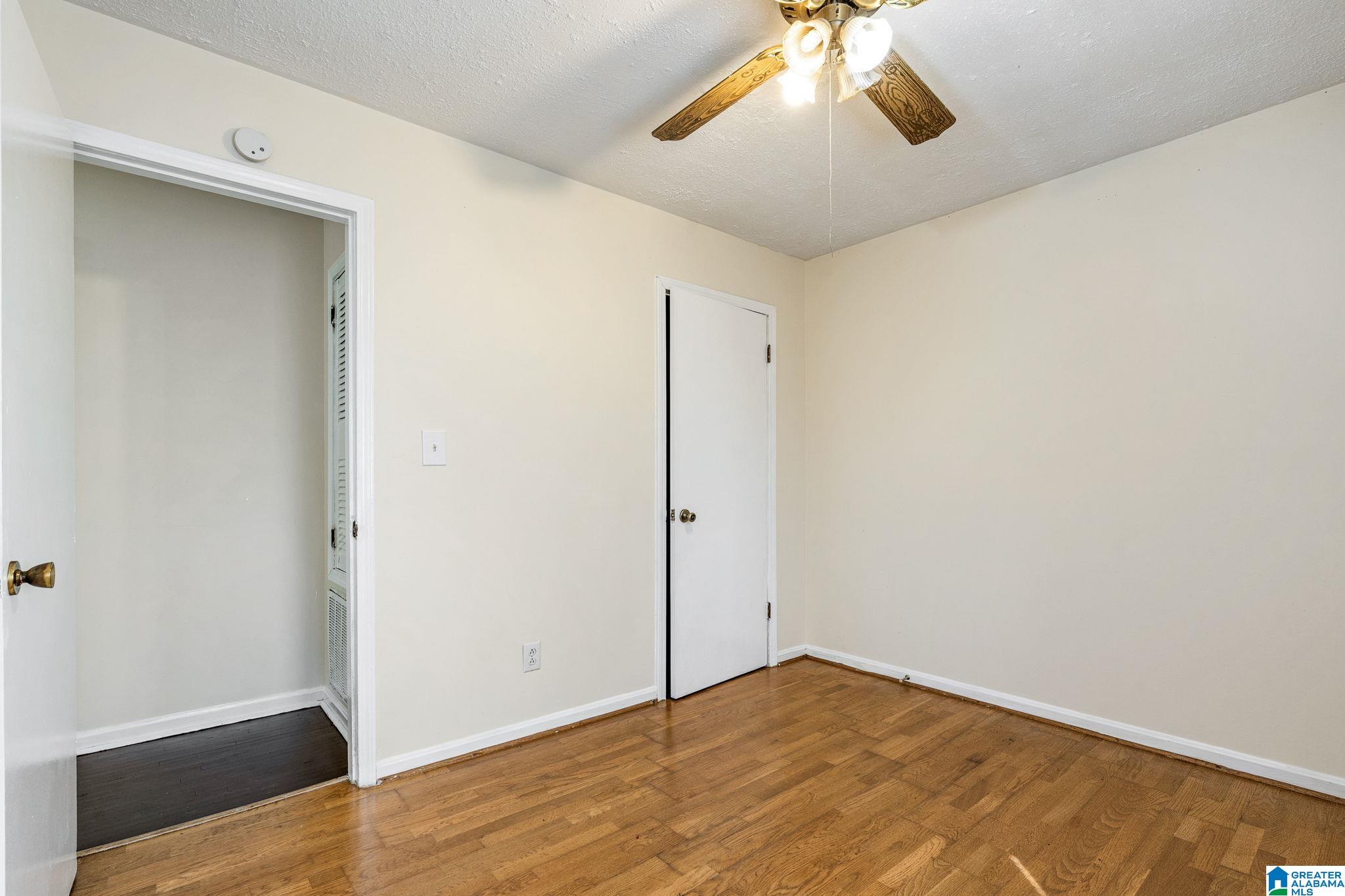 image of 425 14th Avenue, Center Point, AL 35215 | MLS# 21459625