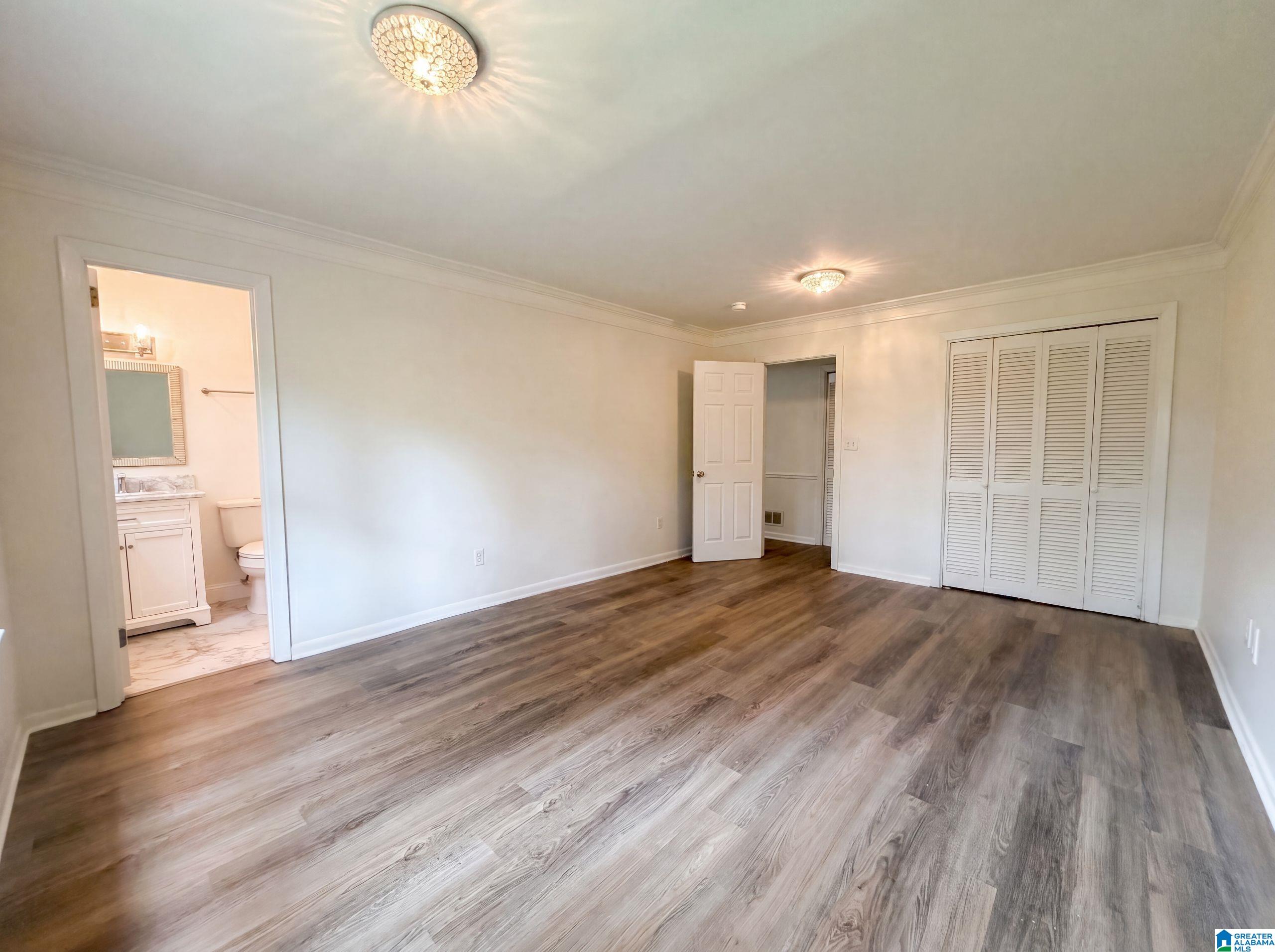 4th image of 1909 Wisterwood Dr, Hoover, AL 35226 | MLS# 21459672