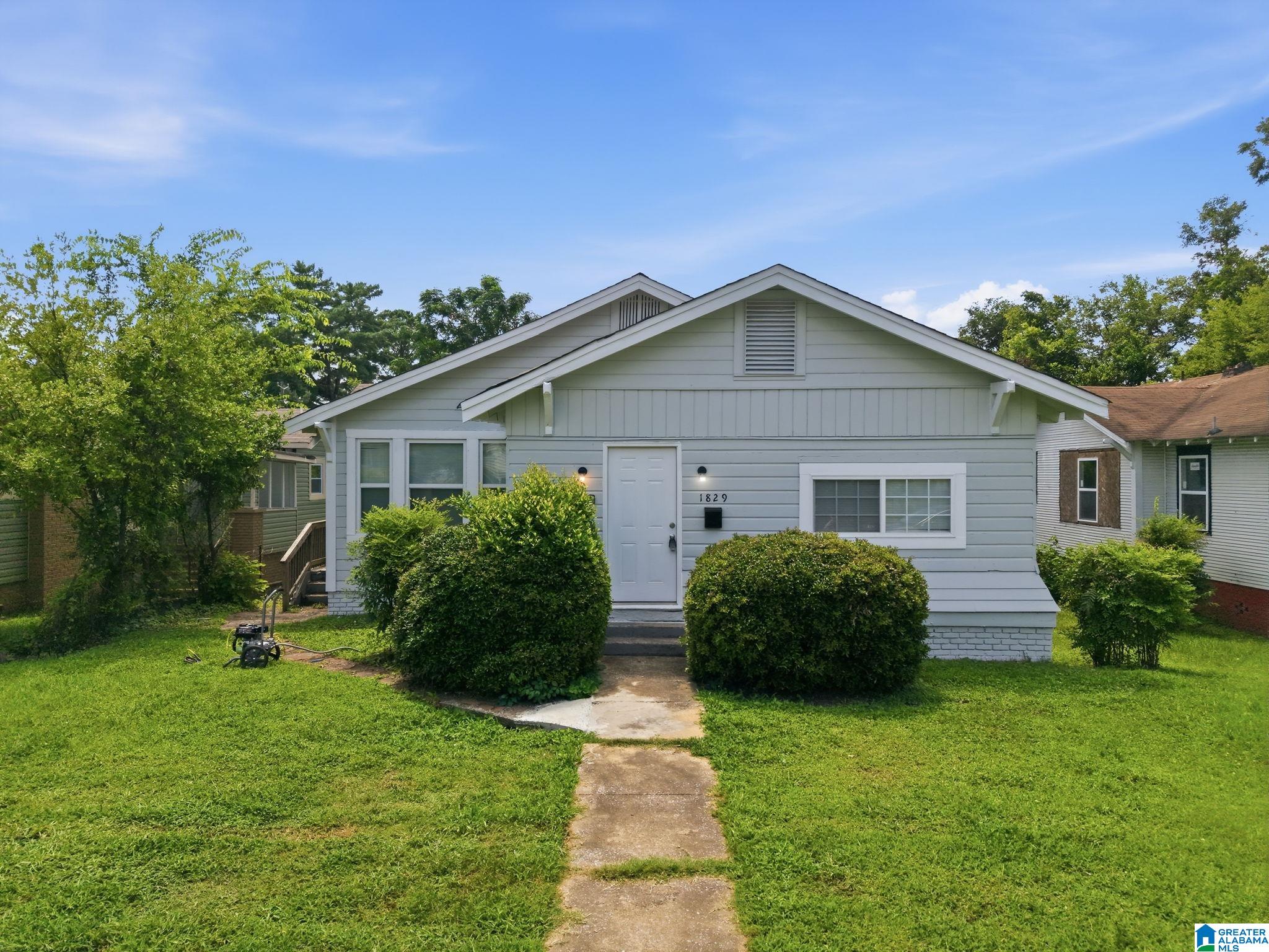 Photo 1 of Single family home for sale at 1829 43rd Street, Birmingham, AL 35208 | MLS# 21459677 | Listing updated on 2026-08-28